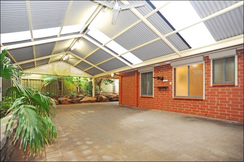 29 Dunvegan Crescent, Macleod, Macleod - Thumbnail 3