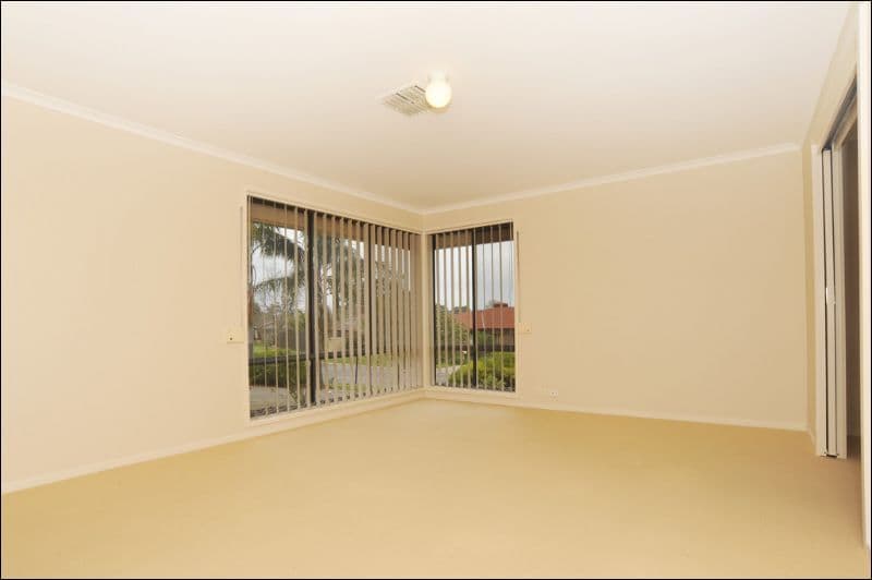 29 Dunvegan Crescent, Macleod, Macleod - Thumbnail 5