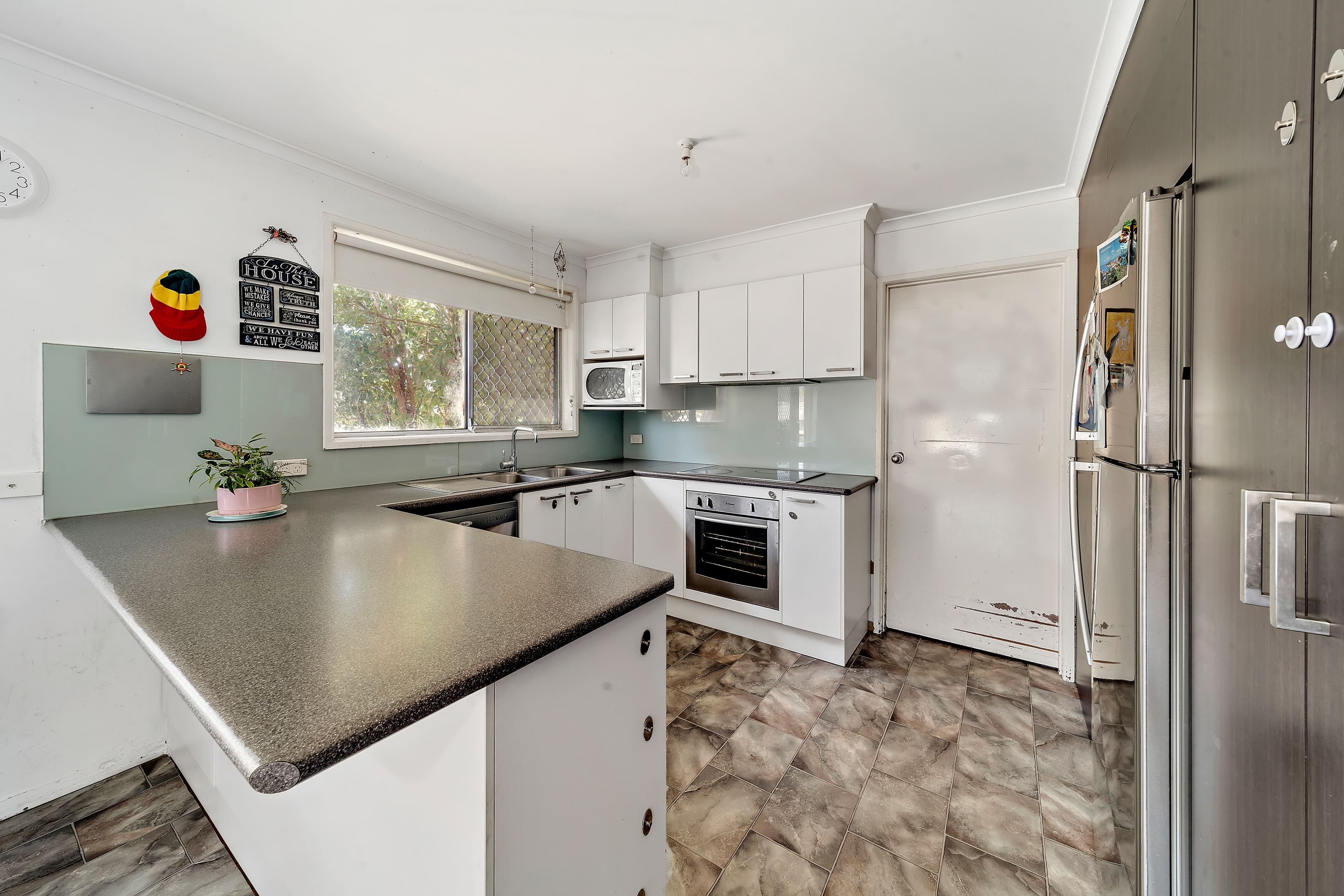 73 Fincham Crescent, Wanniassa ACT 2903, Wanniassa - Thumbnail 5