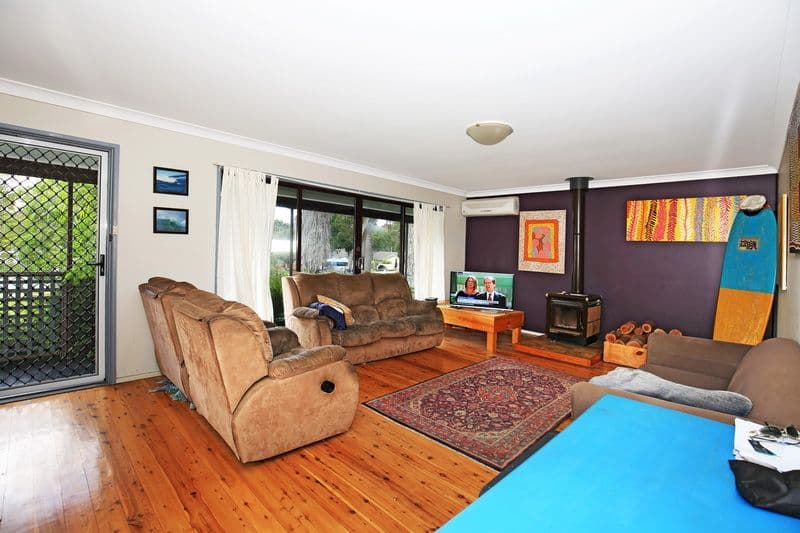 59 Hillcrest Avenue, Nowra NSW 2541, South Nowra - Thumbnail 3