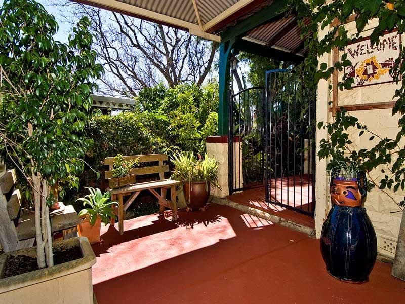 11 Travers Gardens, KELMSCOTT WA 6111, Kelmscott - Thumbnail 3