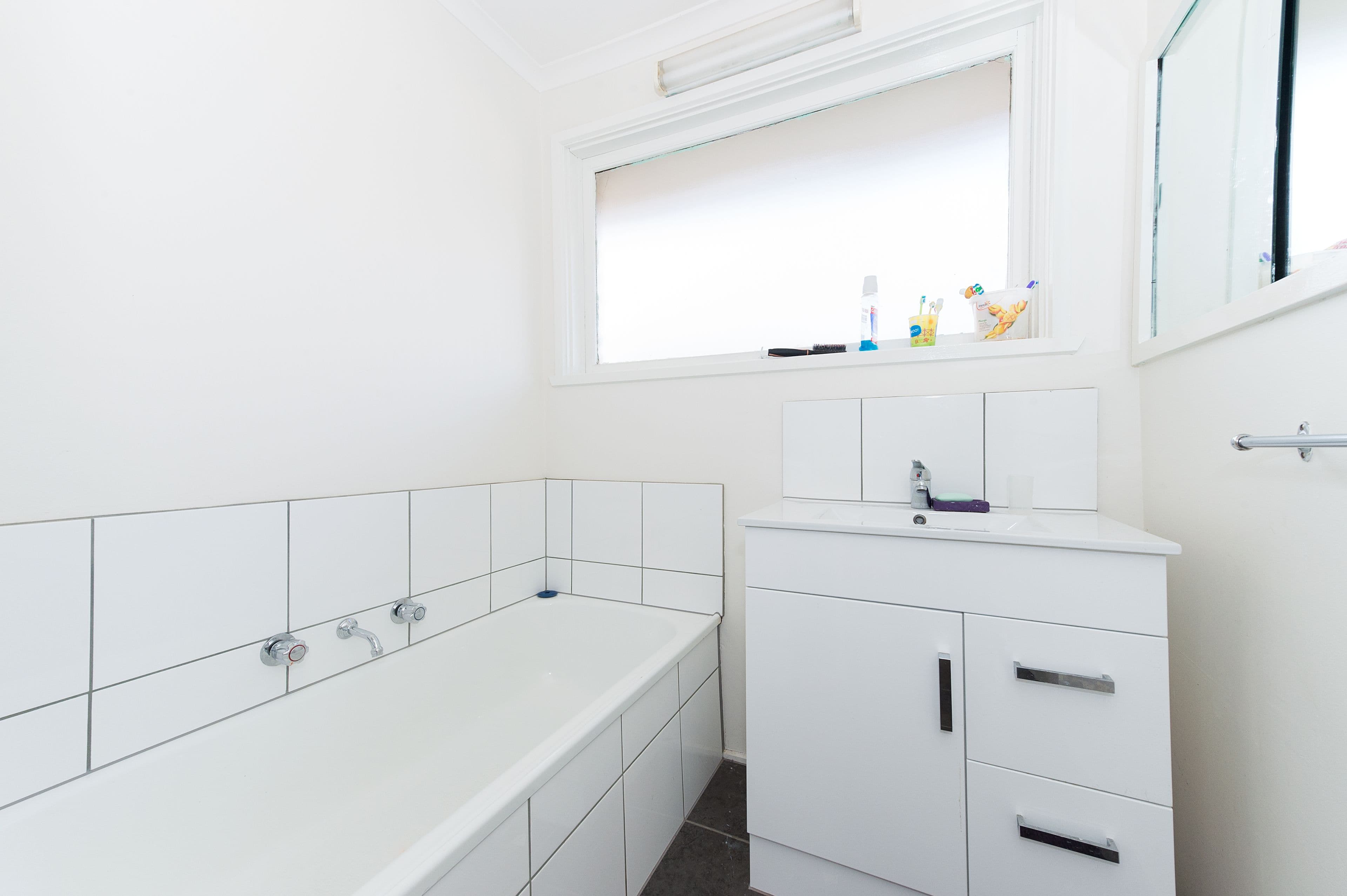 52 Monash Street, Melton South VIC 3338, Melton South - Thumbnail 7