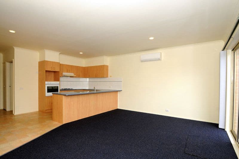 51 Nepean Highway, Seaford VIC 3198, Seaford - Thumbnail 2