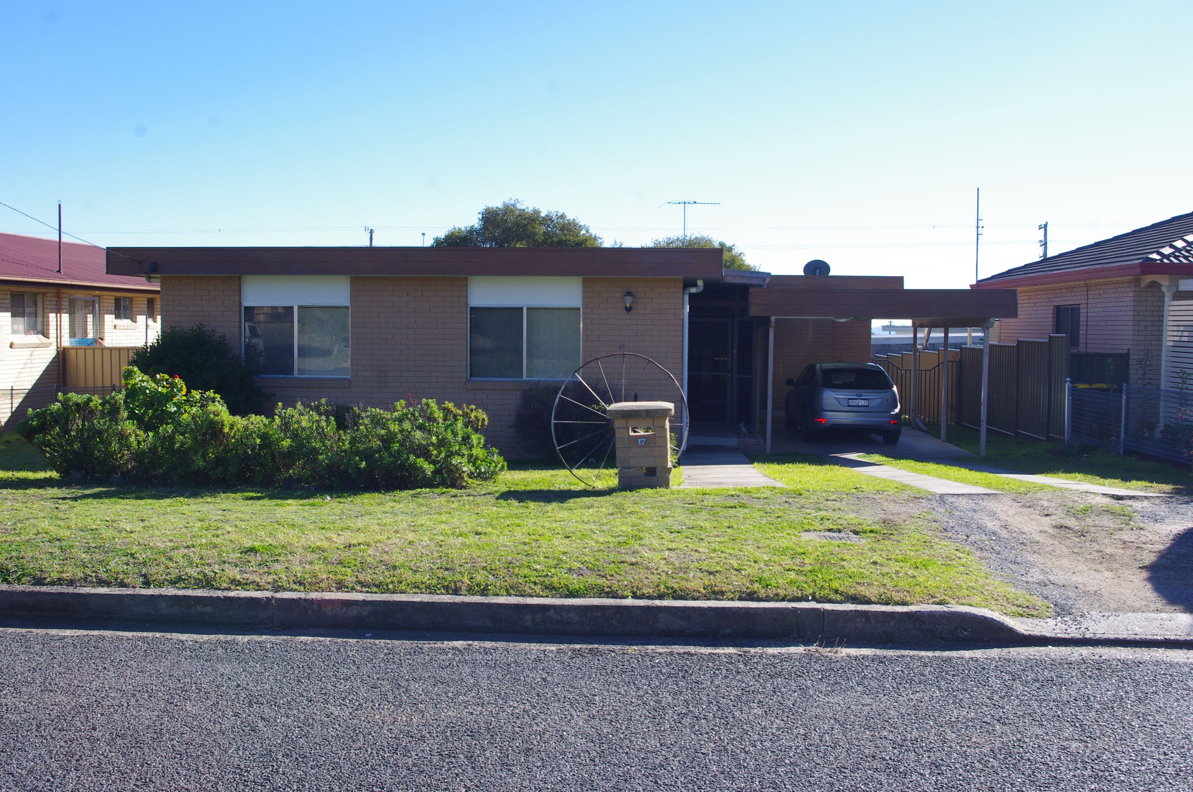 17 Lauder Street, Inverell - Thumbnail 2