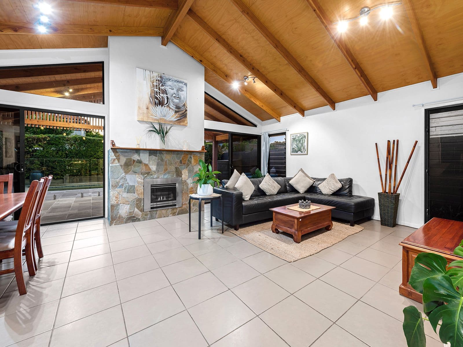 158 Kitchener Road, Hendra QLD 4011, Hendra - Thumbnail 2