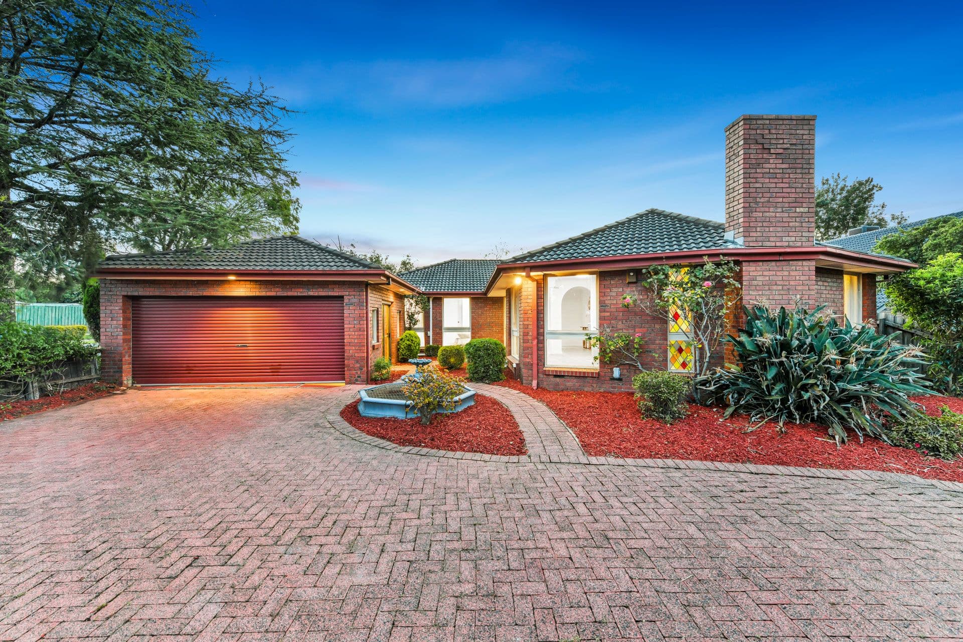 12 Mockridge Street, Wantirna South VIC 3152, Wantirna South - Thumbnail 2