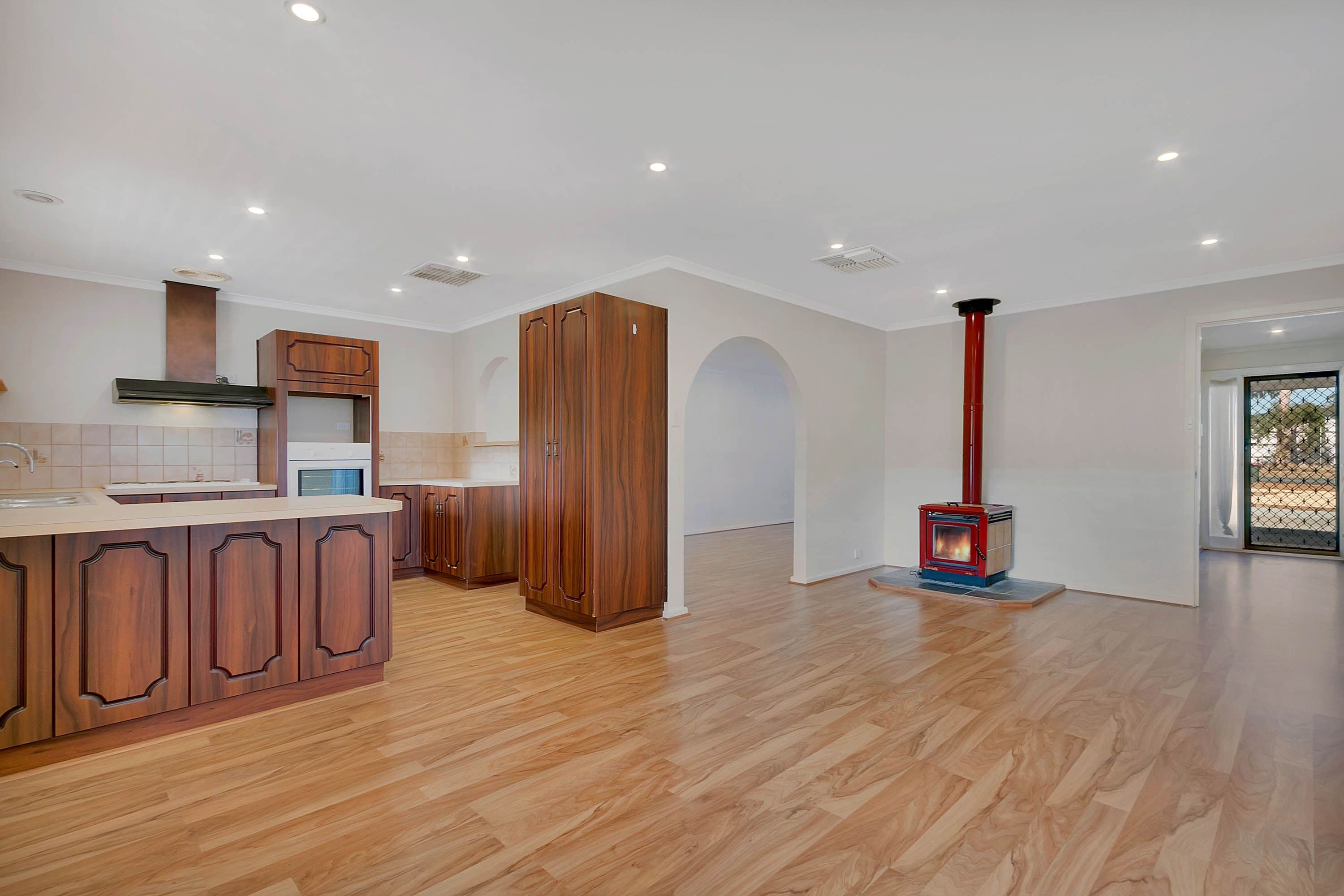 43 Tiver Road, Evanston South SA 5116, Evanston South - Thumbnail 4