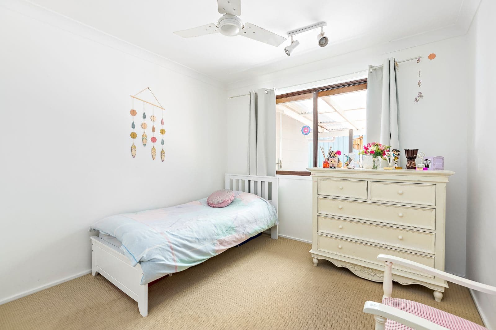 33 Newbold Road, Macquarie Hills - Thumbnail 7