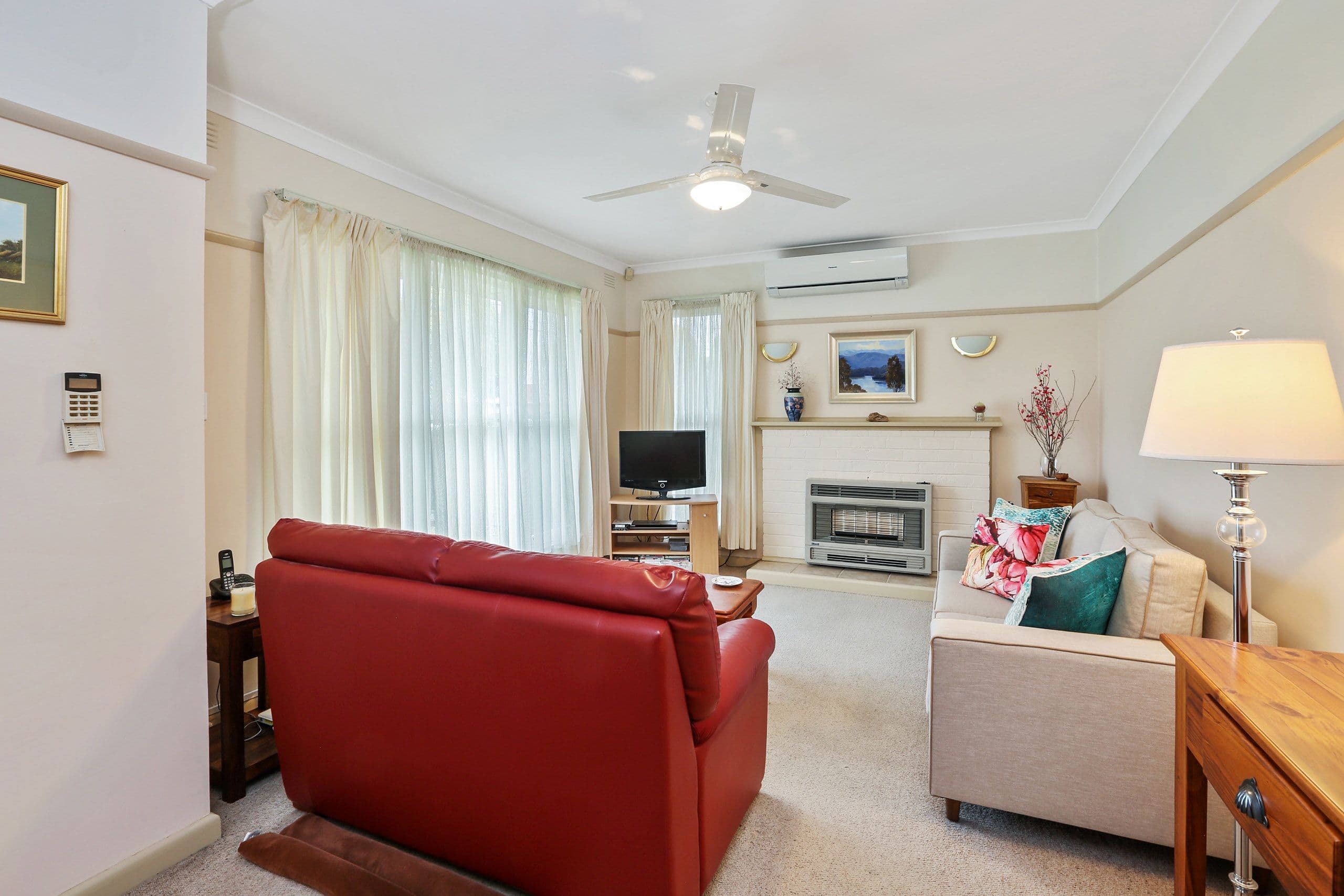 13 Swallow Crescent, Norlane VIC 3214, Norlane - Thumbnail 2