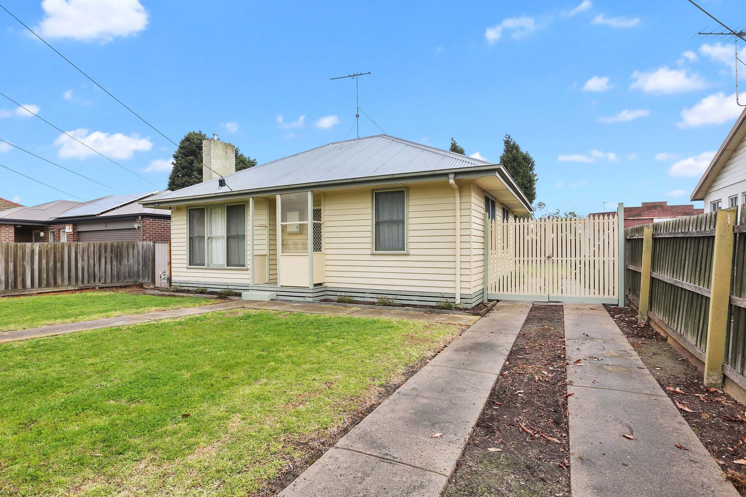 13 Swallow Crescent, Norlane VIC 3214, Norlane - Thumbnail 7