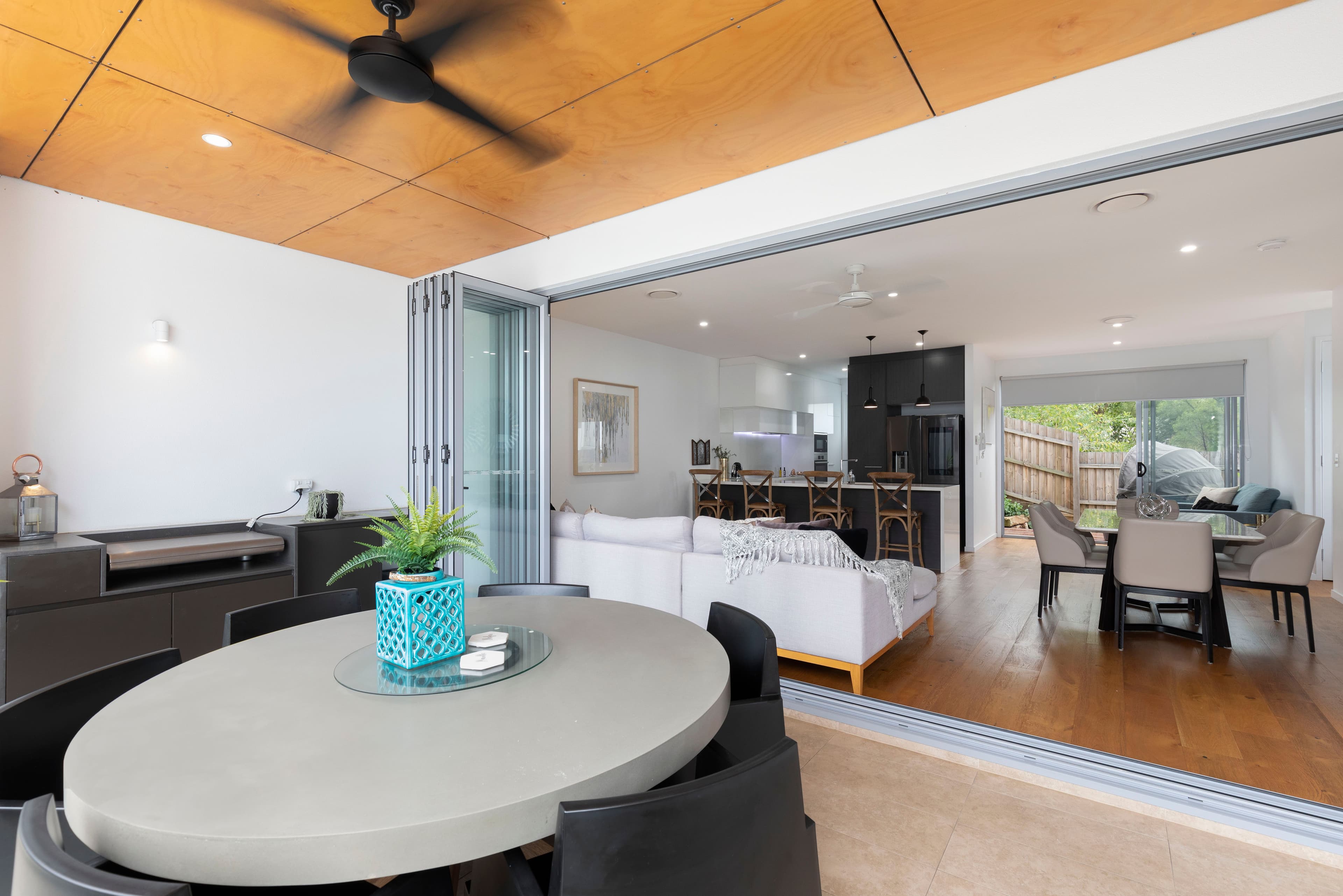 390 Simpsons Road, Bardon QLD 4065, Bardon - Thumbnail 2