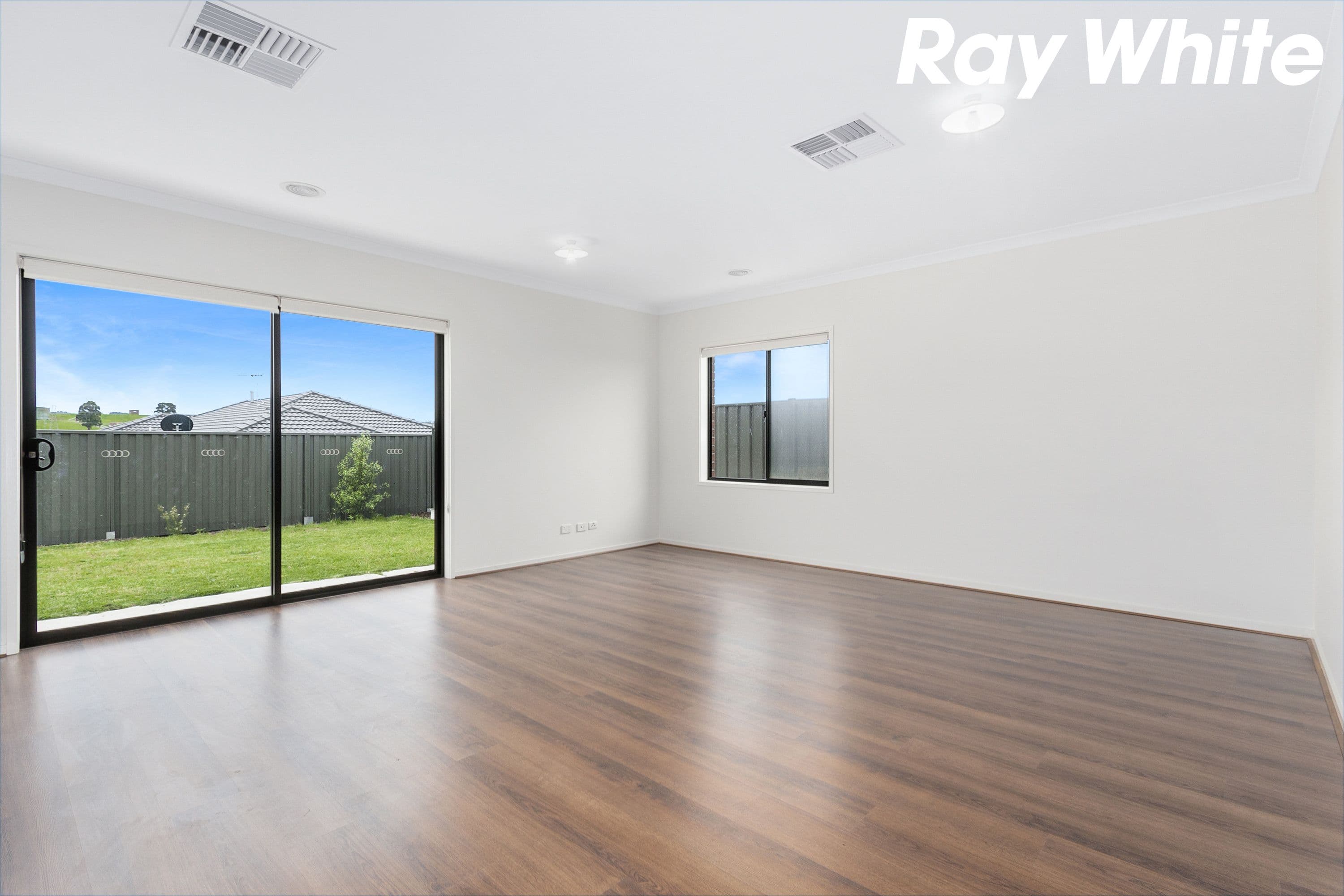6 Chelan Court, Pakenham VIC 3810, Pakenham - Thumbnail 6