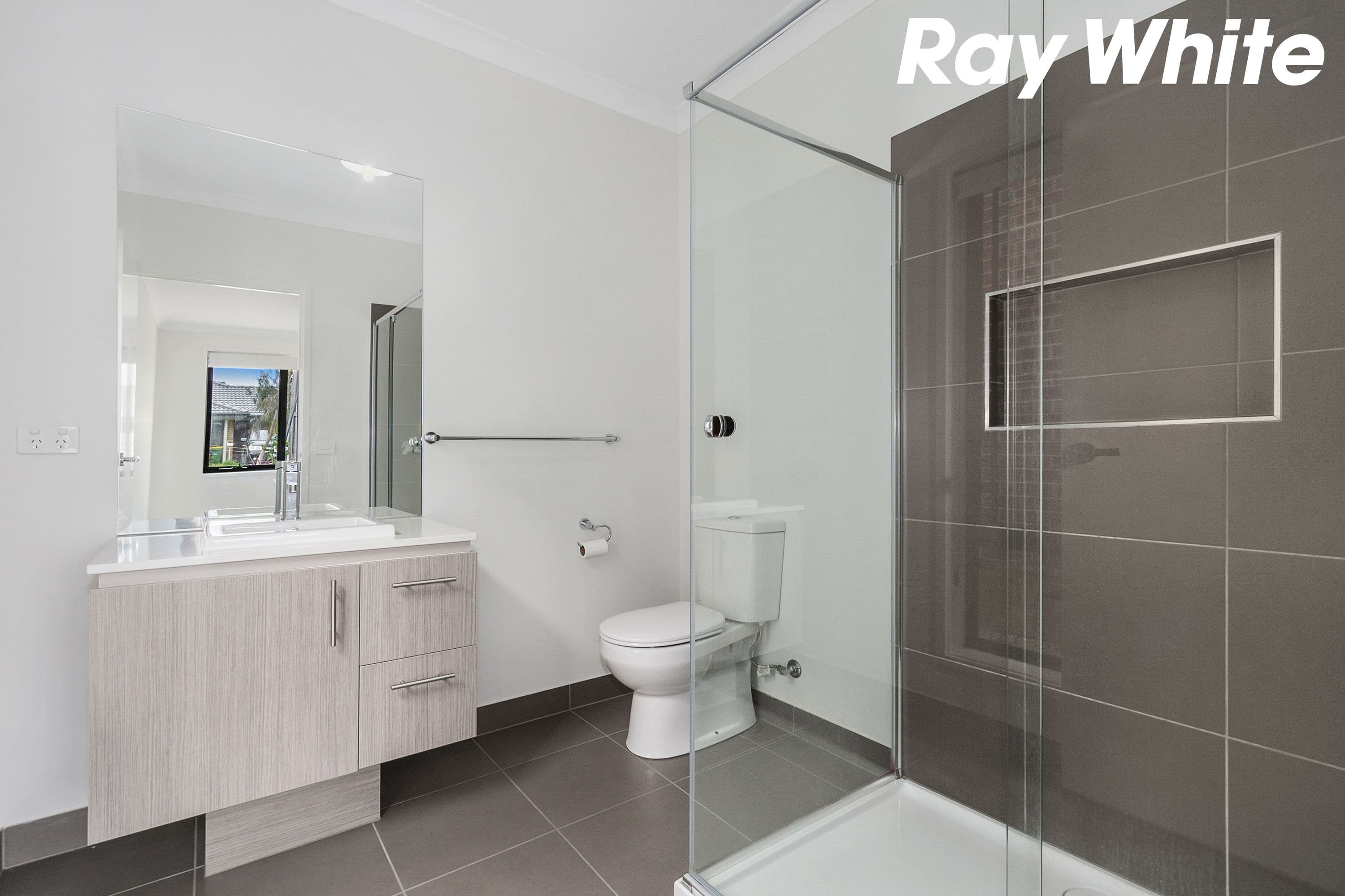 6 Chelan Court, Pakenham VIC 3810, Pakenham - Thumbnail 8