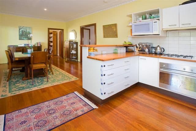 22 Marshall Road, HOLLAND PARK WEST QLD 4121, Holland Park West - Thumbnail 5