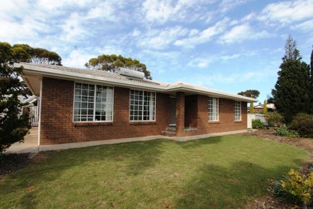 11 Wallis Street, PORT NEILL SA 5604, Port Neill - Image 1