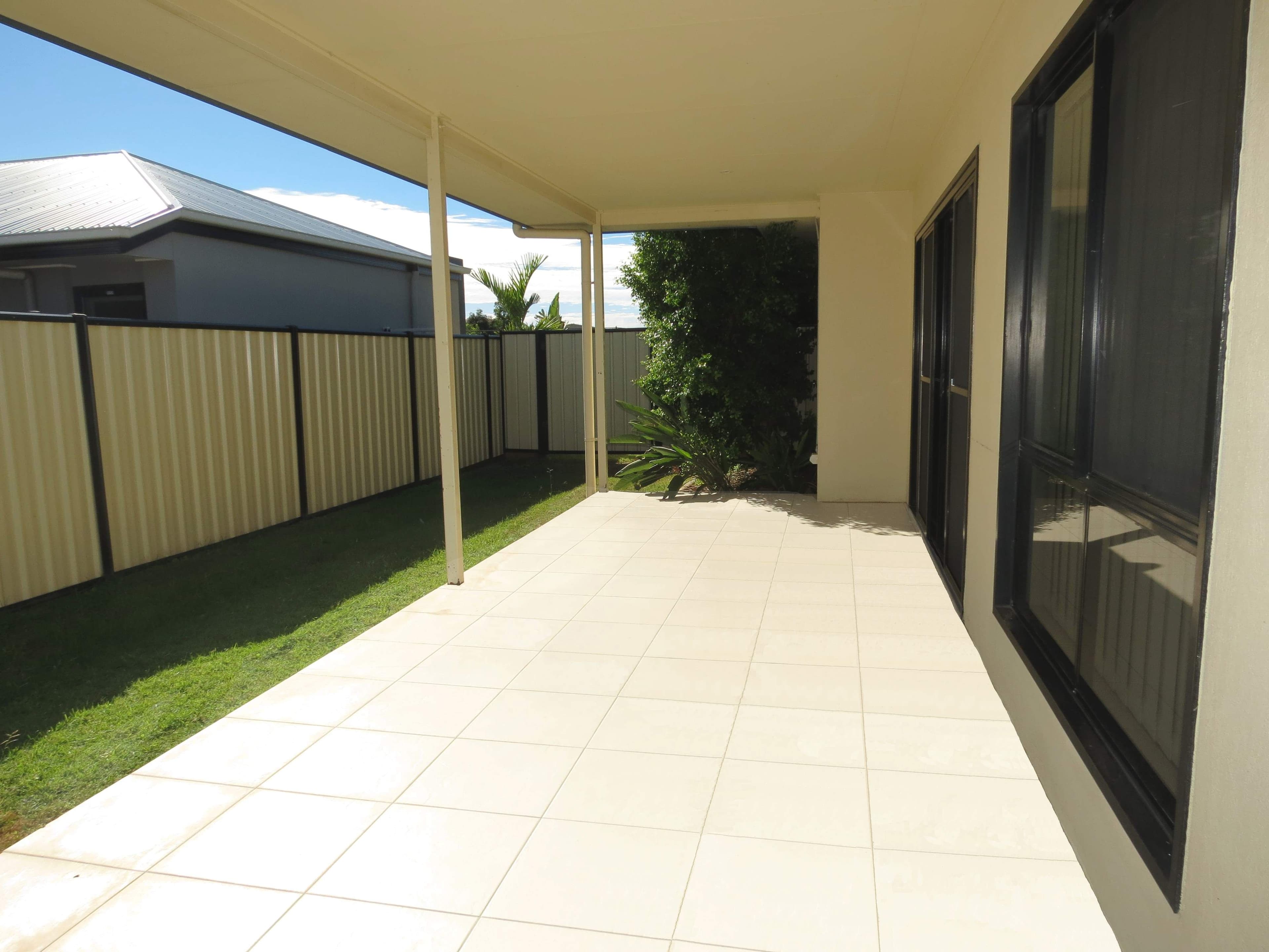 7 Glovar Street, Emerald QLD 4720, Emerald - Thumbnail 8
