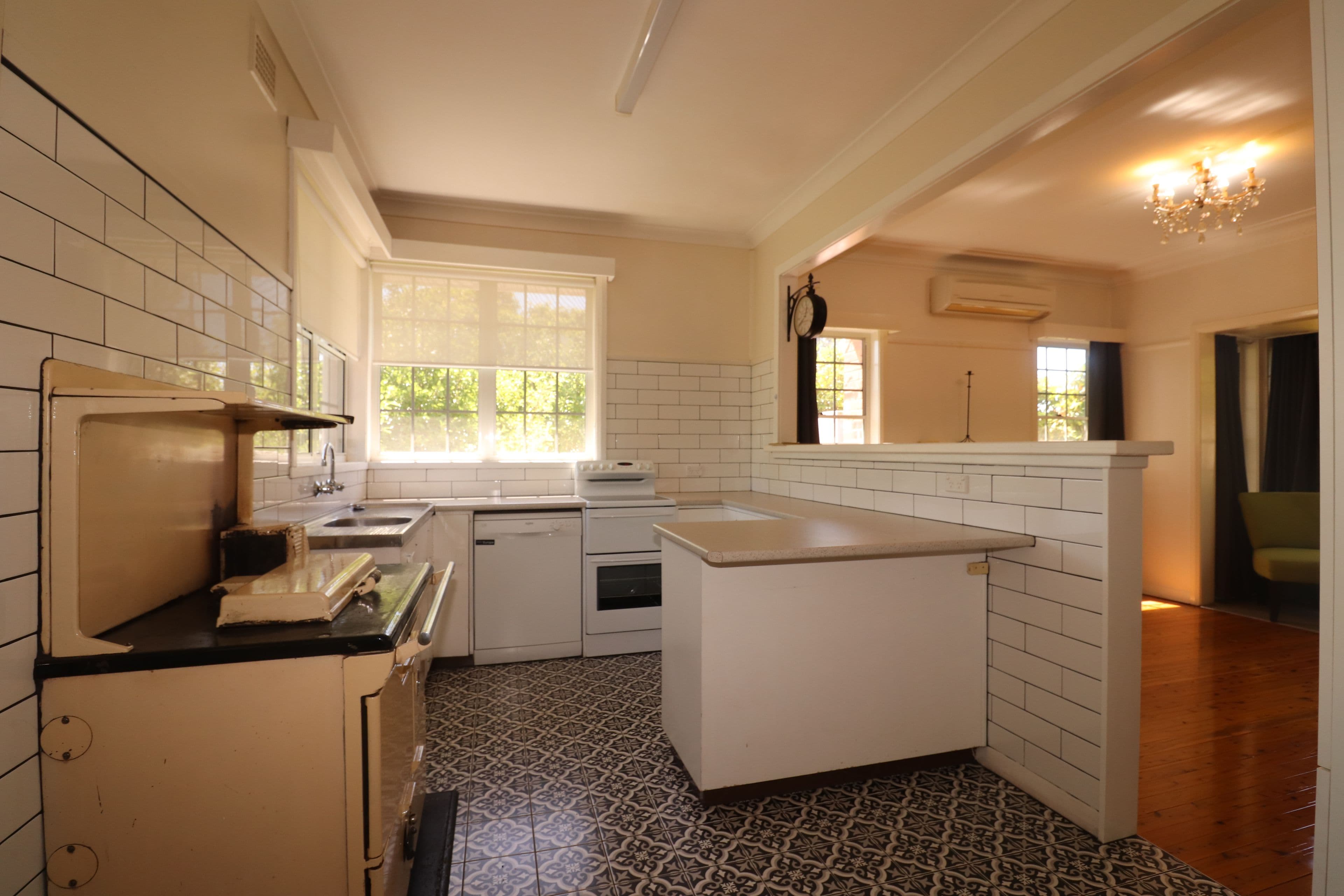12 Short Street, Glen Innes NSW 2370, Glen Innes - Thumbnail 5
