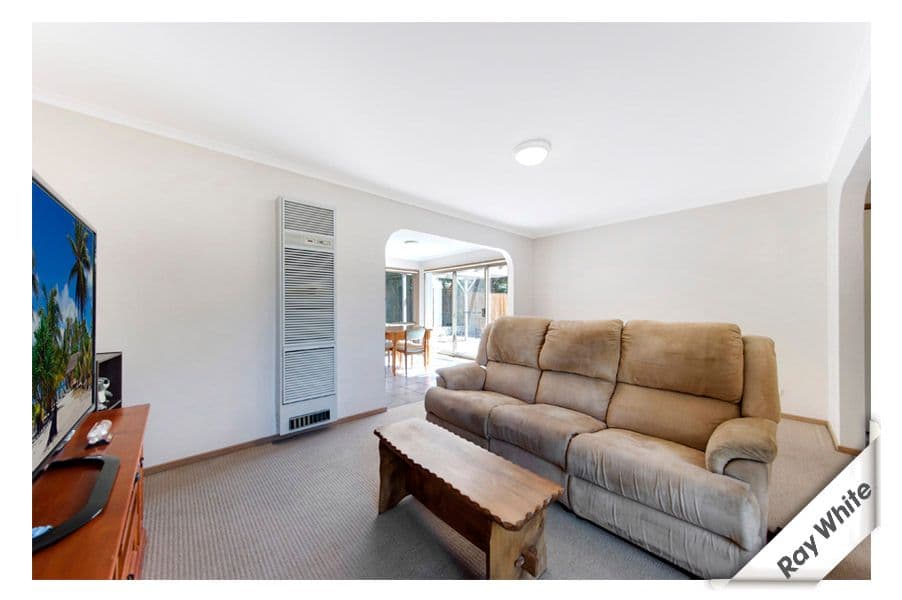 9 Patanga Gardens, Queanbeyan NSW 2620, Queanbeyan West - Thumbnail 3