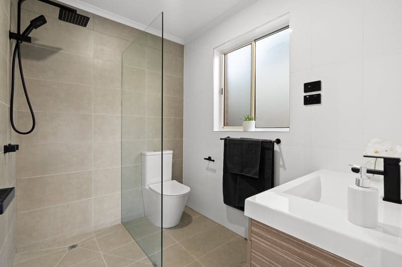 4 Kensington Court, Hampton Park - Thumbnail 7
