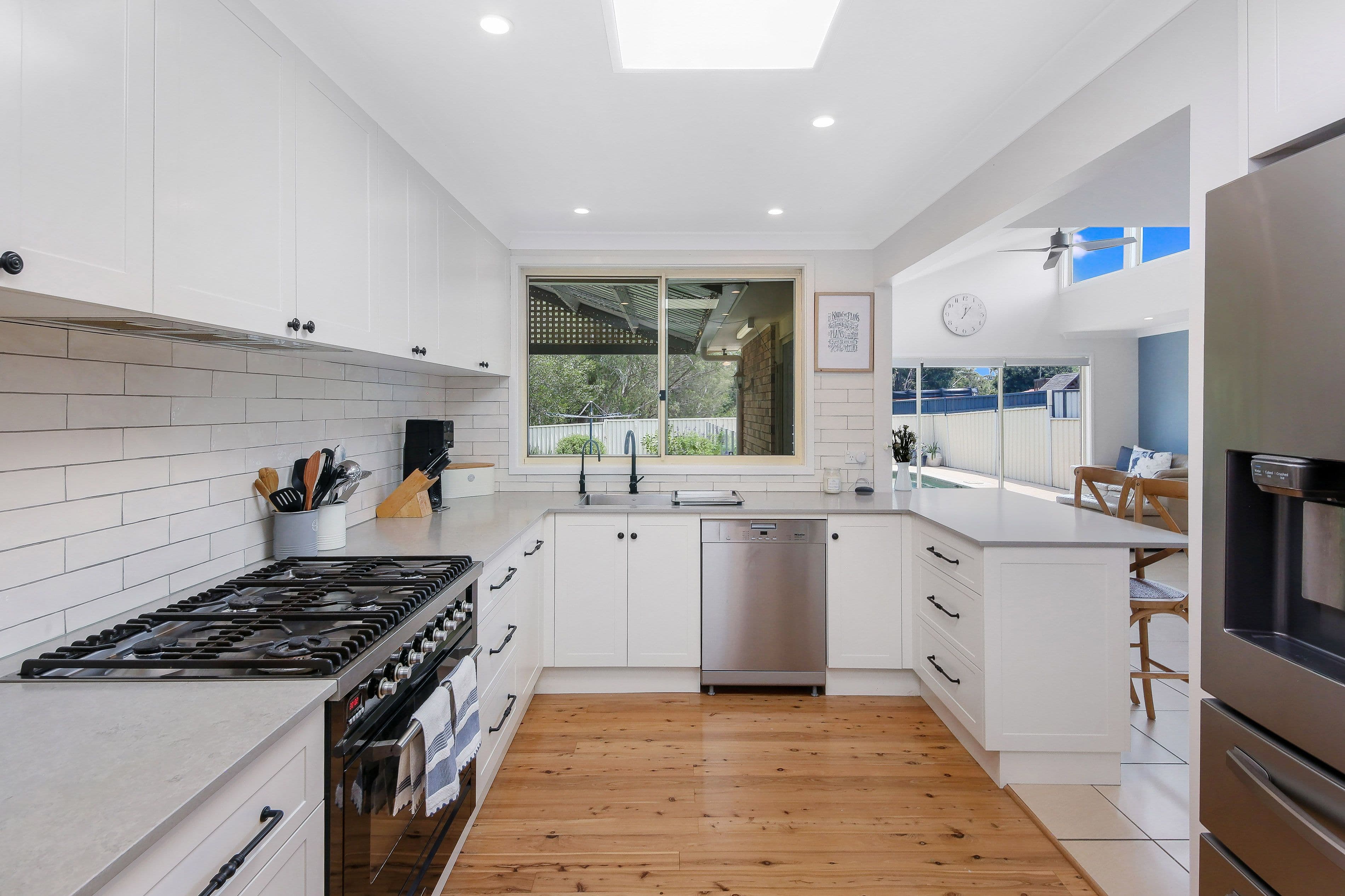 1 Amaroo Avenue, Georges Hall NSW 2198, Georges Hall - Thumbnail 3