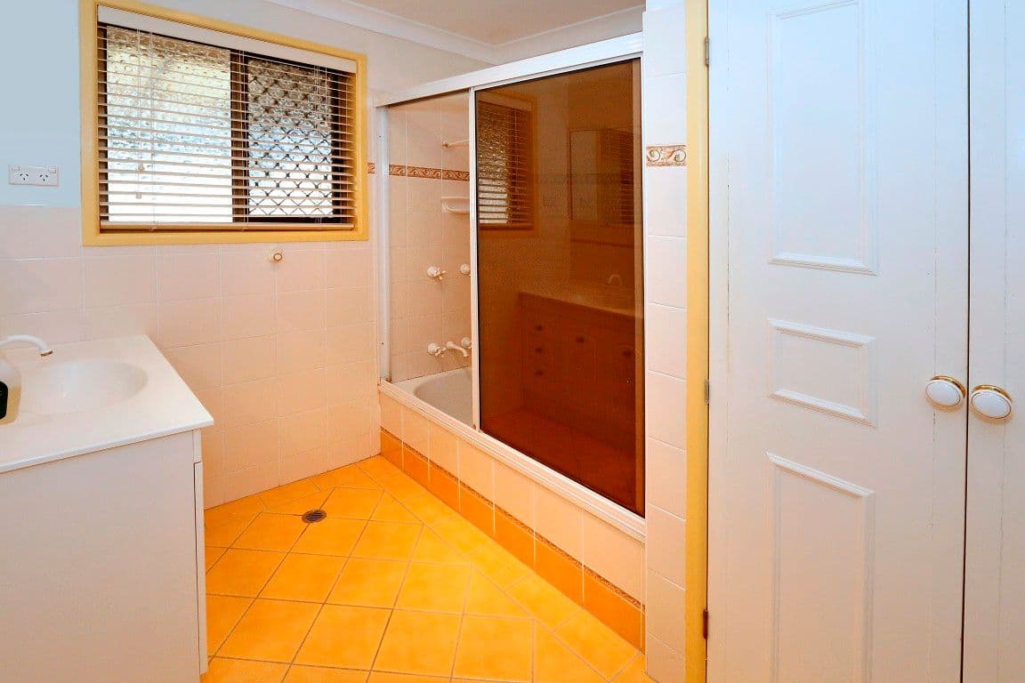 27 Chalmers Street, Norman Gardens QLD 4701, Norman Gardens - Thumbnail 5