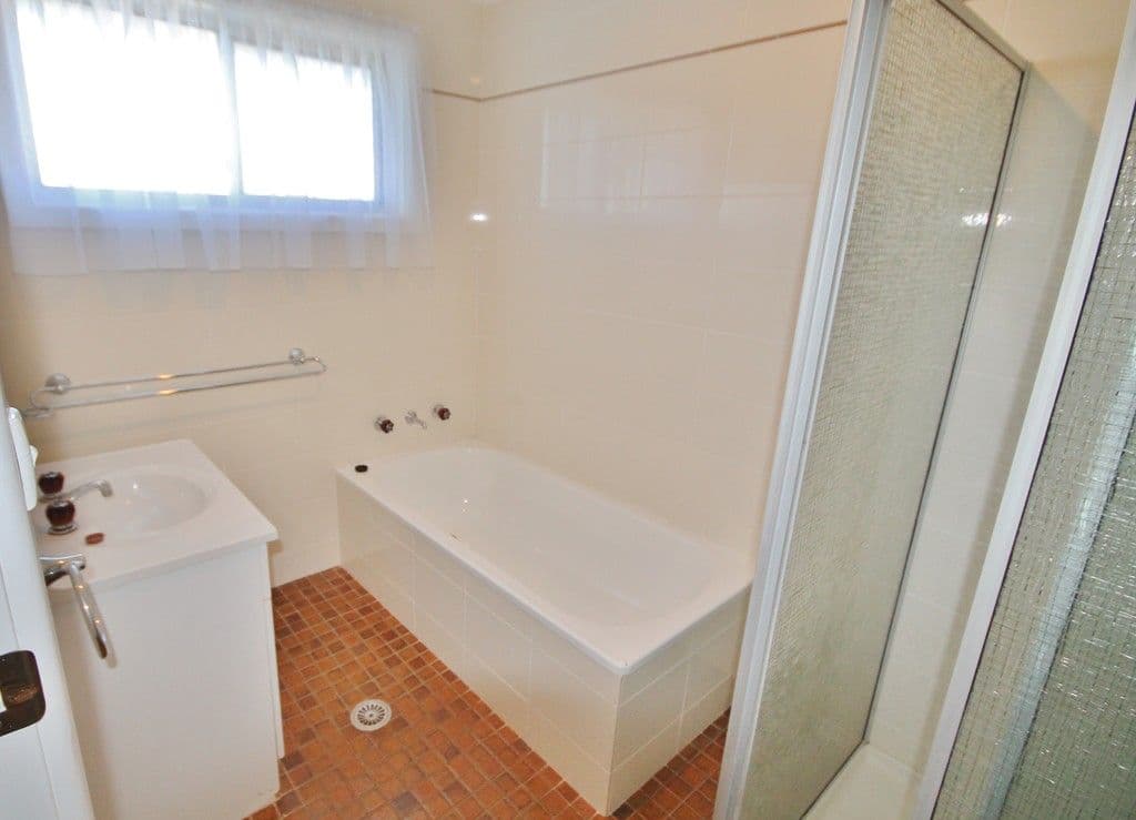 61 Blackett Avenue, Young - Thumbnail 8