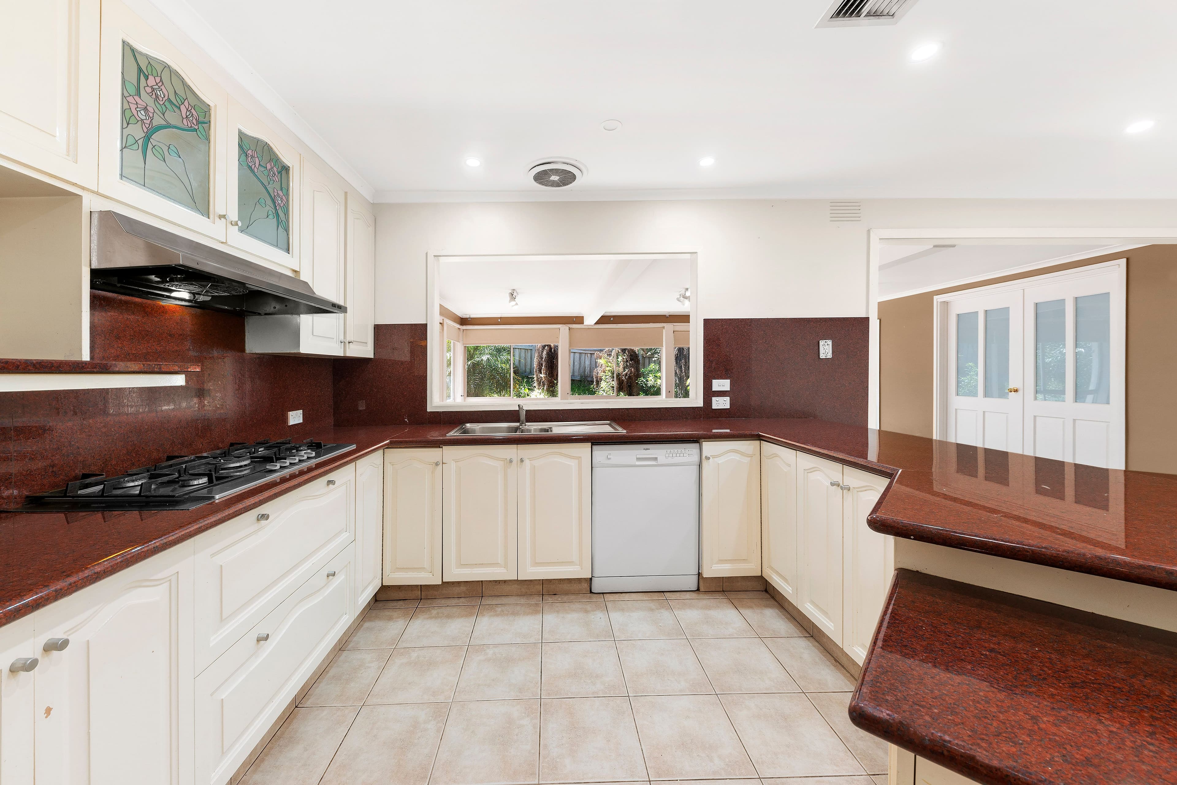 53 Somerset Drive, Dandenong North VIC 3175, Dandenong North - Thumbnail 2