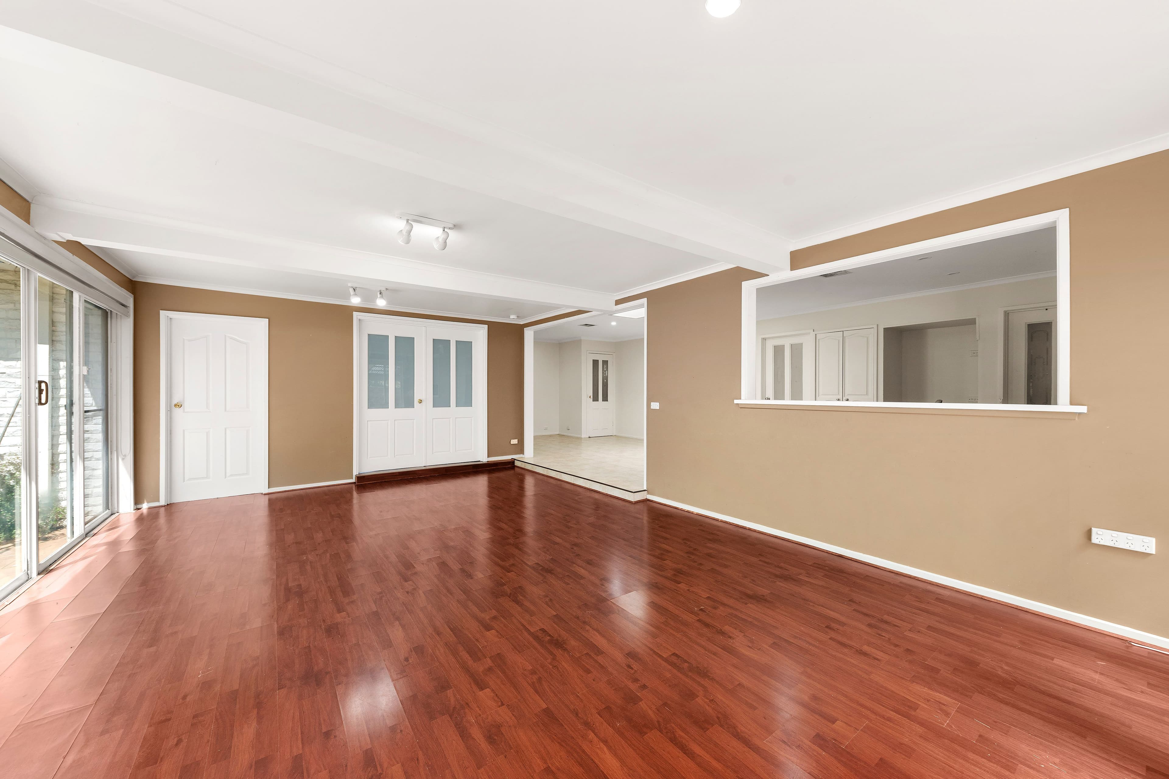 53 Somerset Drive, Dandenong North VIC 3175, Dandenong North - Thumbnail 4