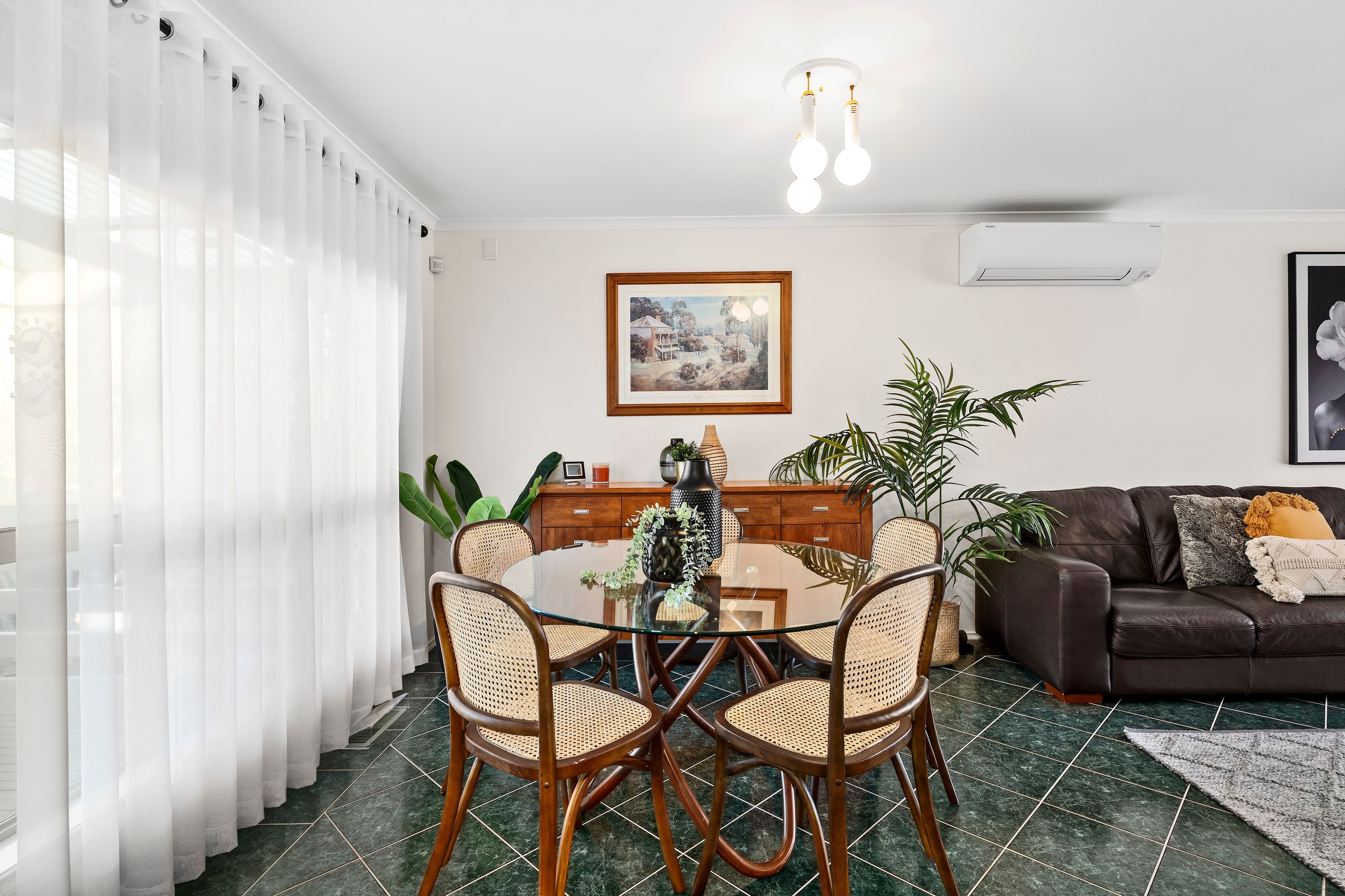 34 Dunlop Crescent, Mill Park VIC 3082, Mill Park - Thumbnail 5