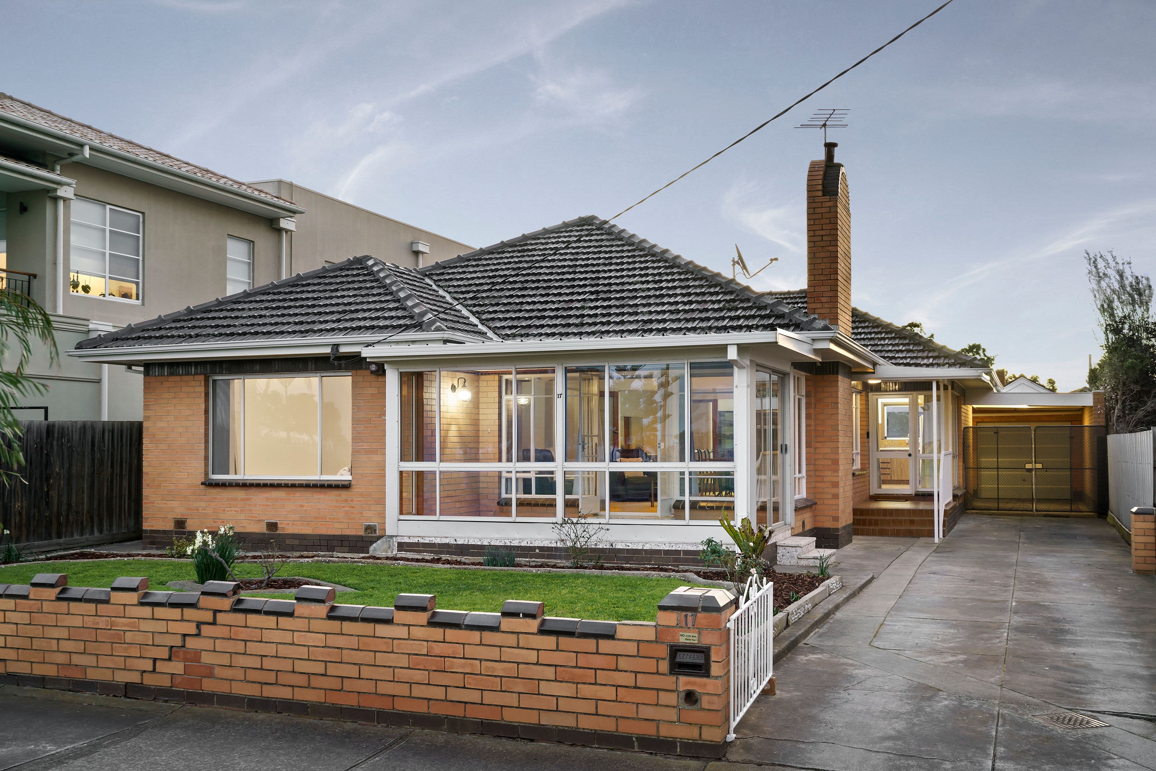 17 Beach Street, Seaholme VIC 3018, Seaholme - Thumbnail 2