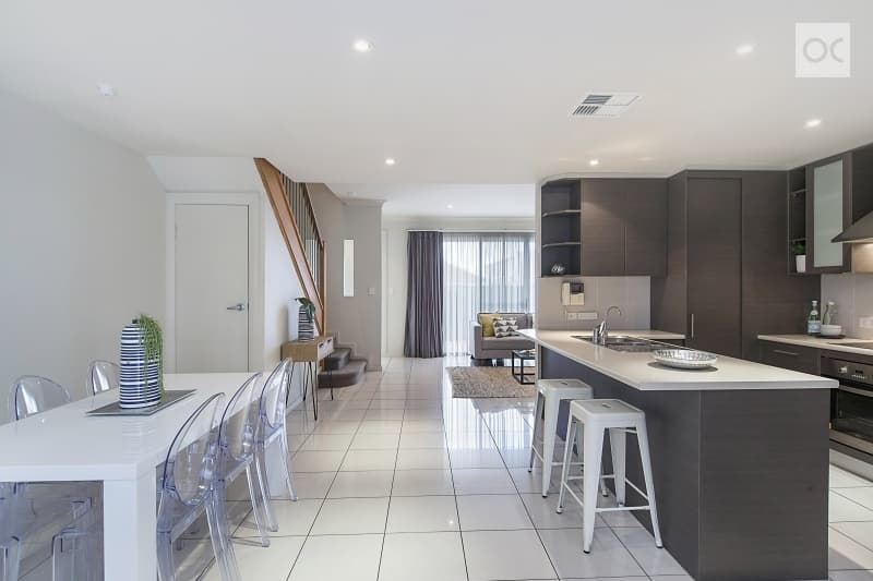 4/211 Findon Road, Findon - Image 1