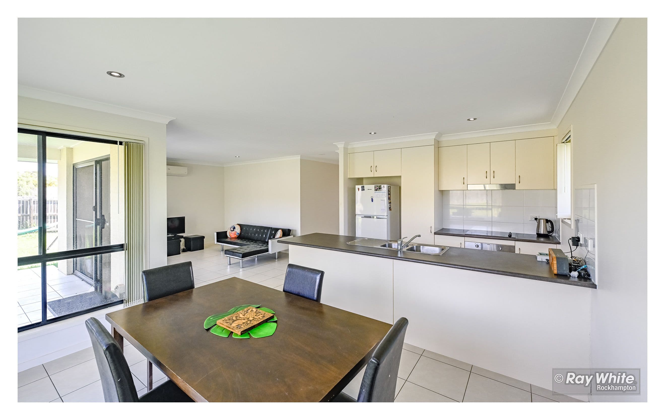 19 Florida Crescent, Parkhurst QLD 4702, Parkhurst - Thumbnail 6