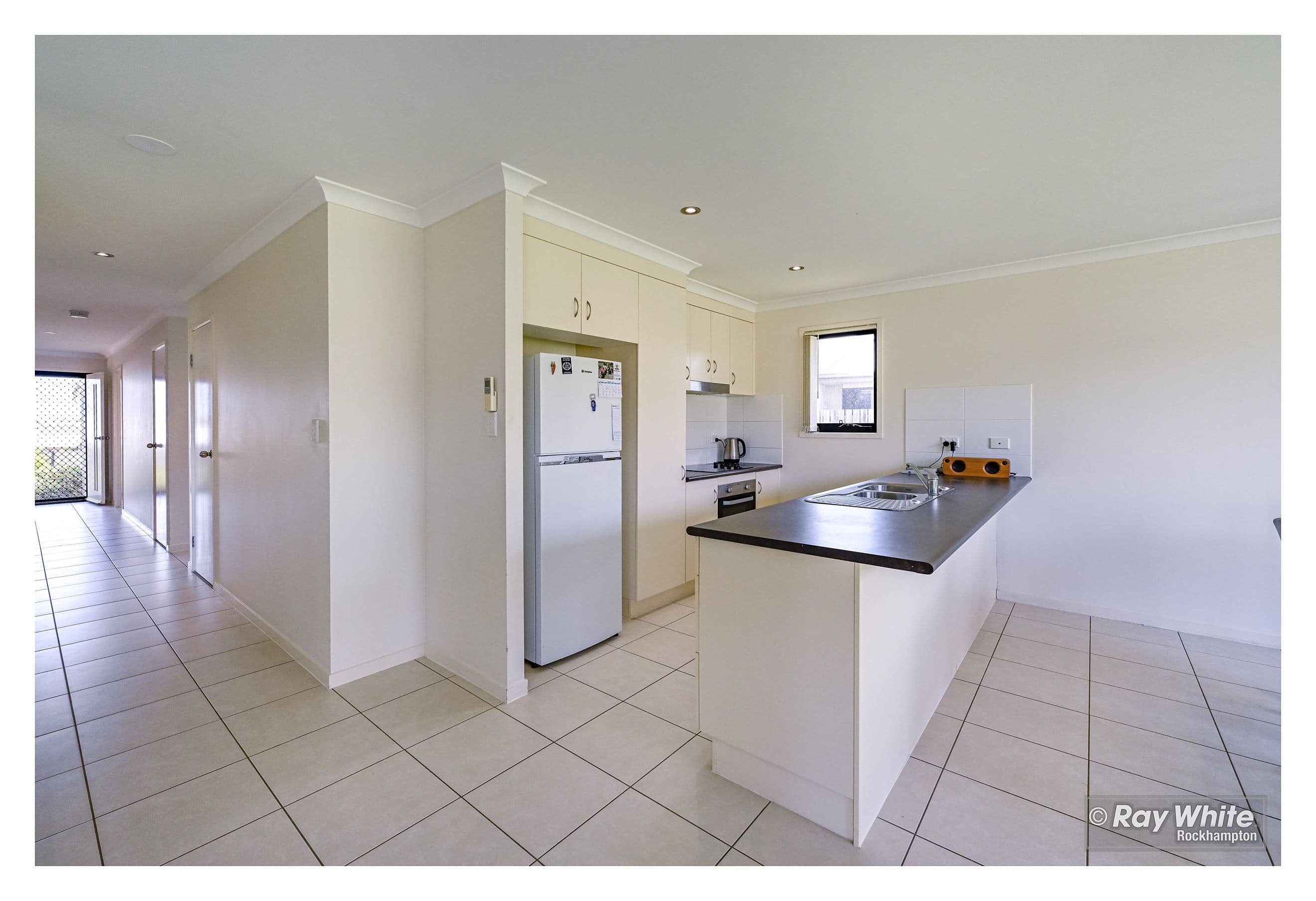 19 Florida Crescent, Parkhurst QLD 4702, Parkhurst - Thumbnail 8