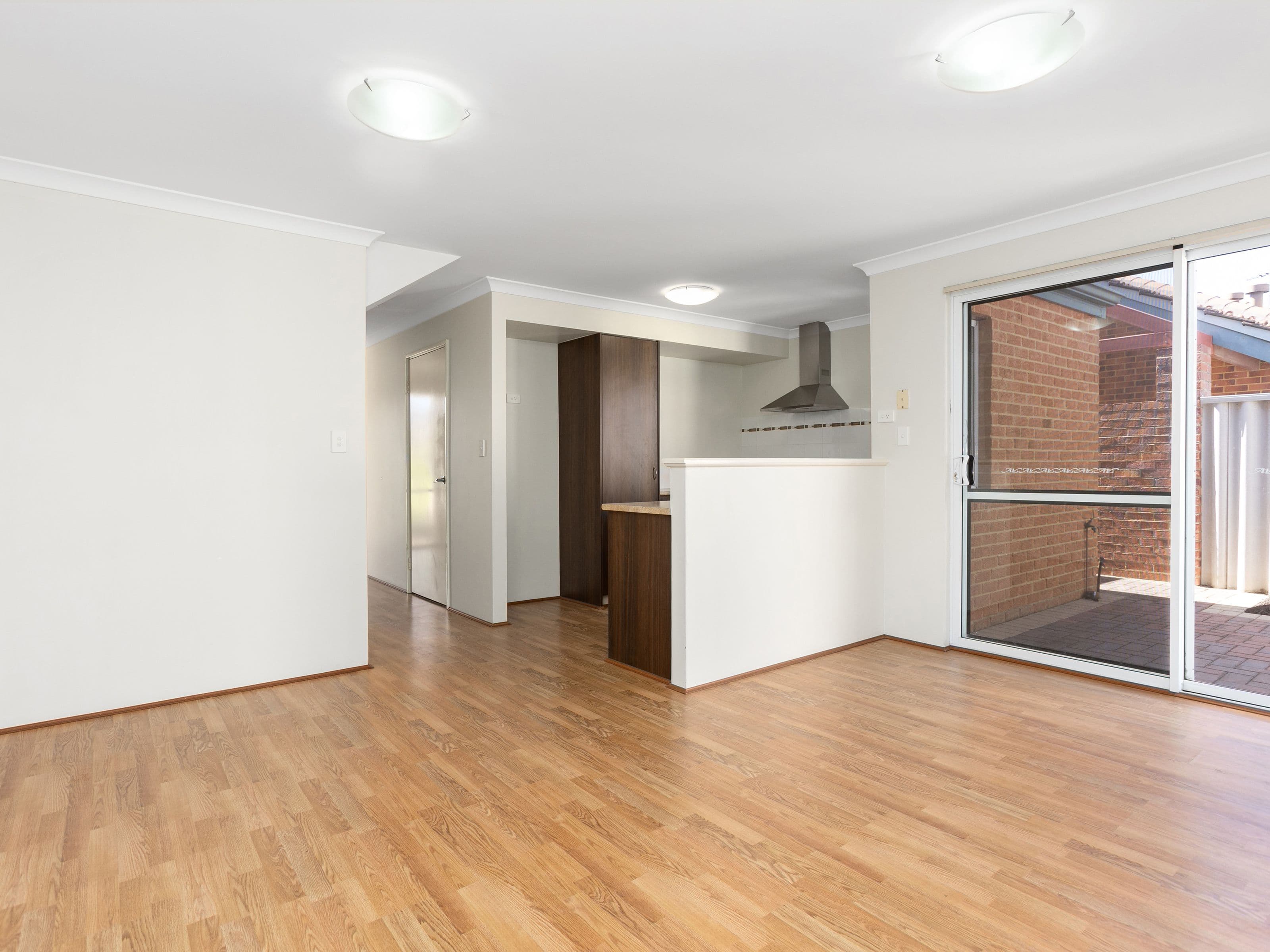 35 Henry Street, East Cannington WA 6107, East Cannington - Thumbnail 4