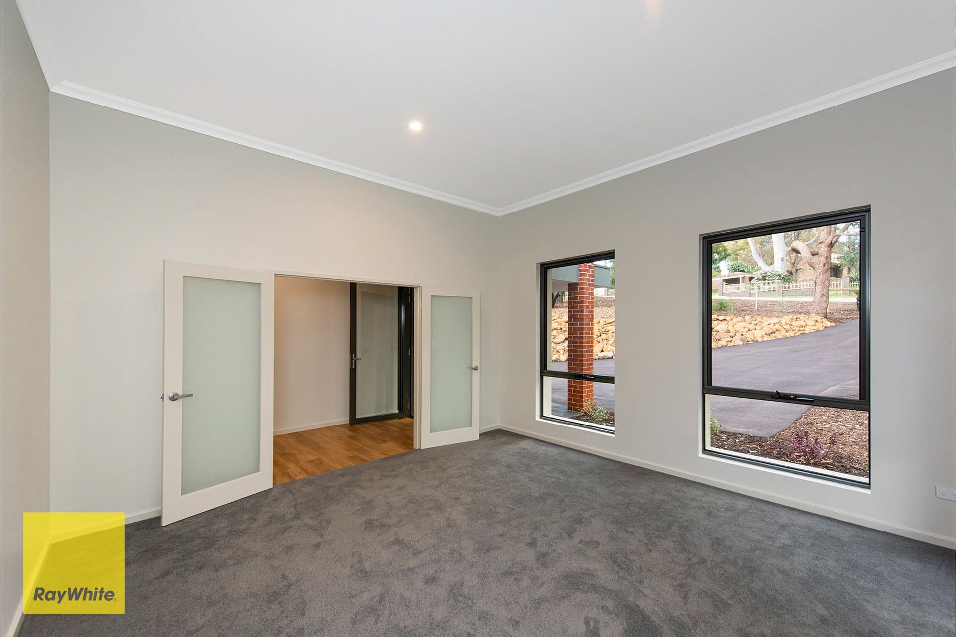 21 Davies Crescent, Gooseberry Hill WA 6076, Gooseberry Hill - Thumbnail 6