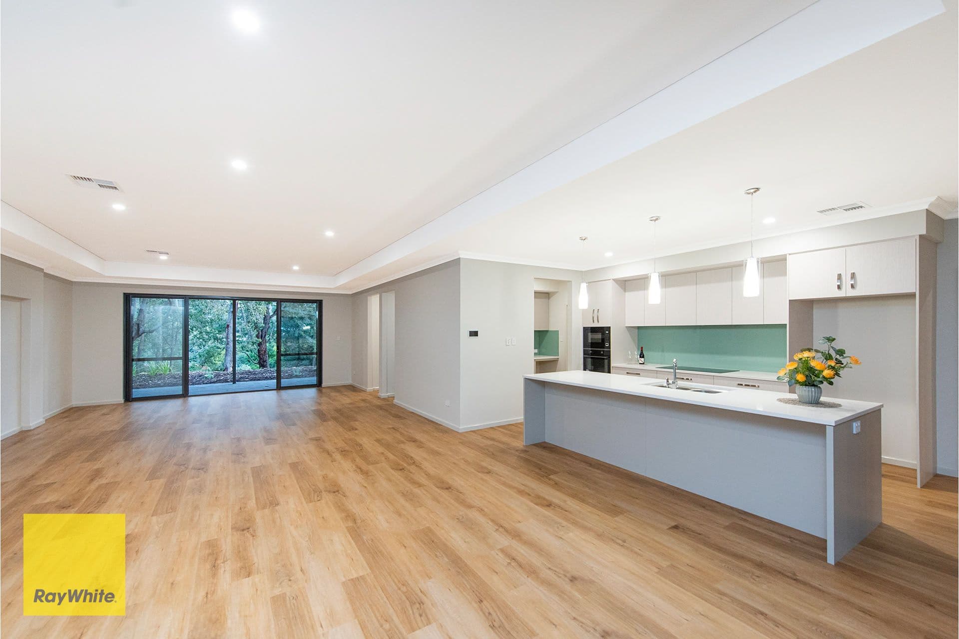 21 Davies Crescent, Gooseberry Hill WA 6076, Gooseberry Hill - Thumbnail 7
