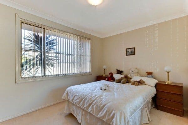 4  Nutmeg Close, CASULA NSW 2170, Casula - Thumbnail 7