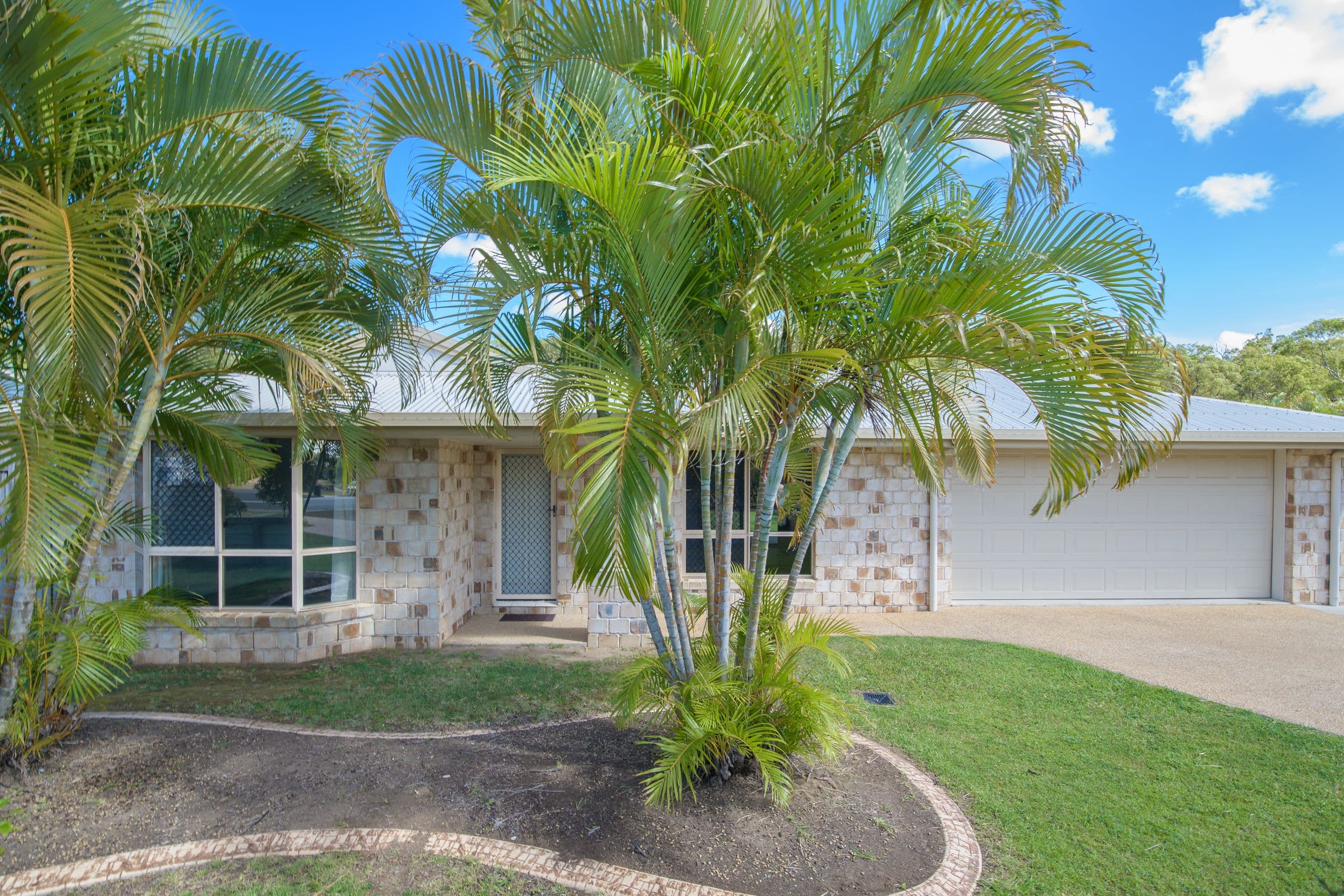74 Col Brown Avenue, Clinton QLD 4680, Clinton - Image 1