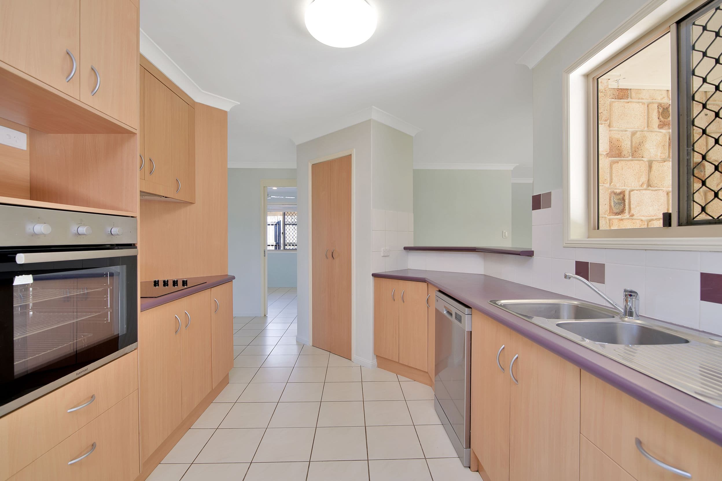 74 Col Brown Avenue, Clinton QLD 4680, Clinton - Thumbnail 4