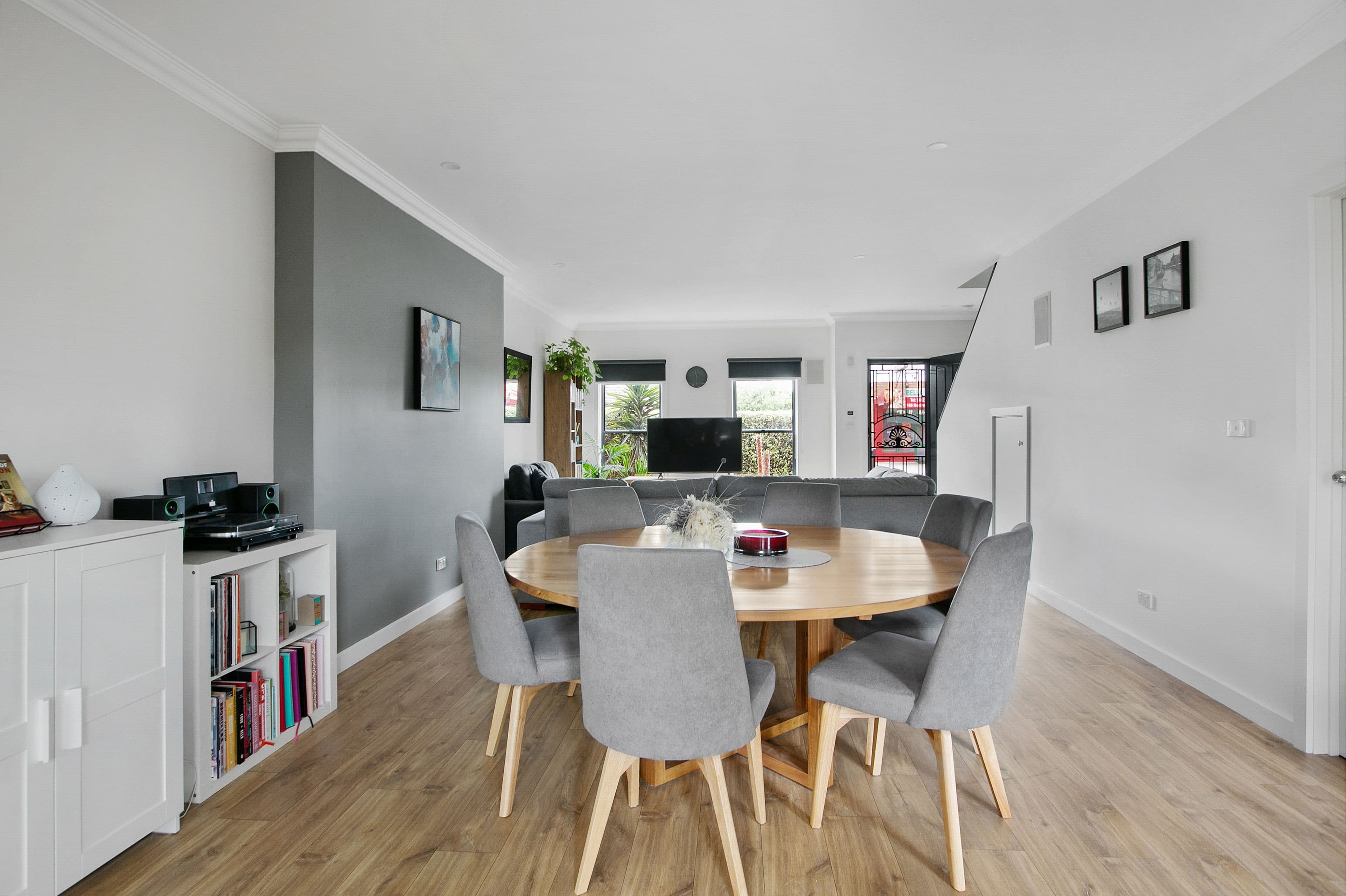 171 Boldrewood Parade, Reservoir VIC 3073, Reservoir - Thumbnail 6
