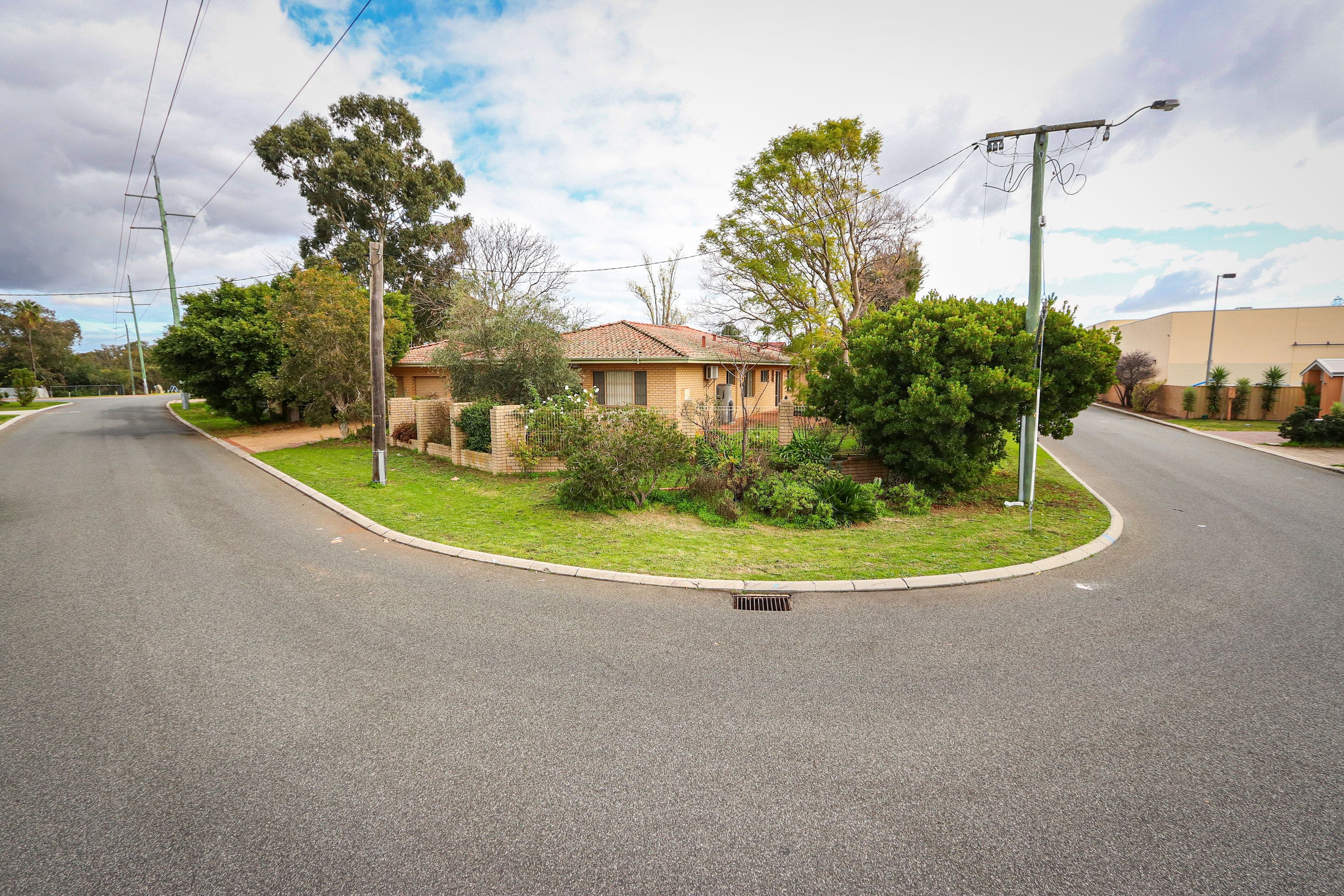 16 River Road, Cannington WA 6107, Cannington - Thumbnail 6
