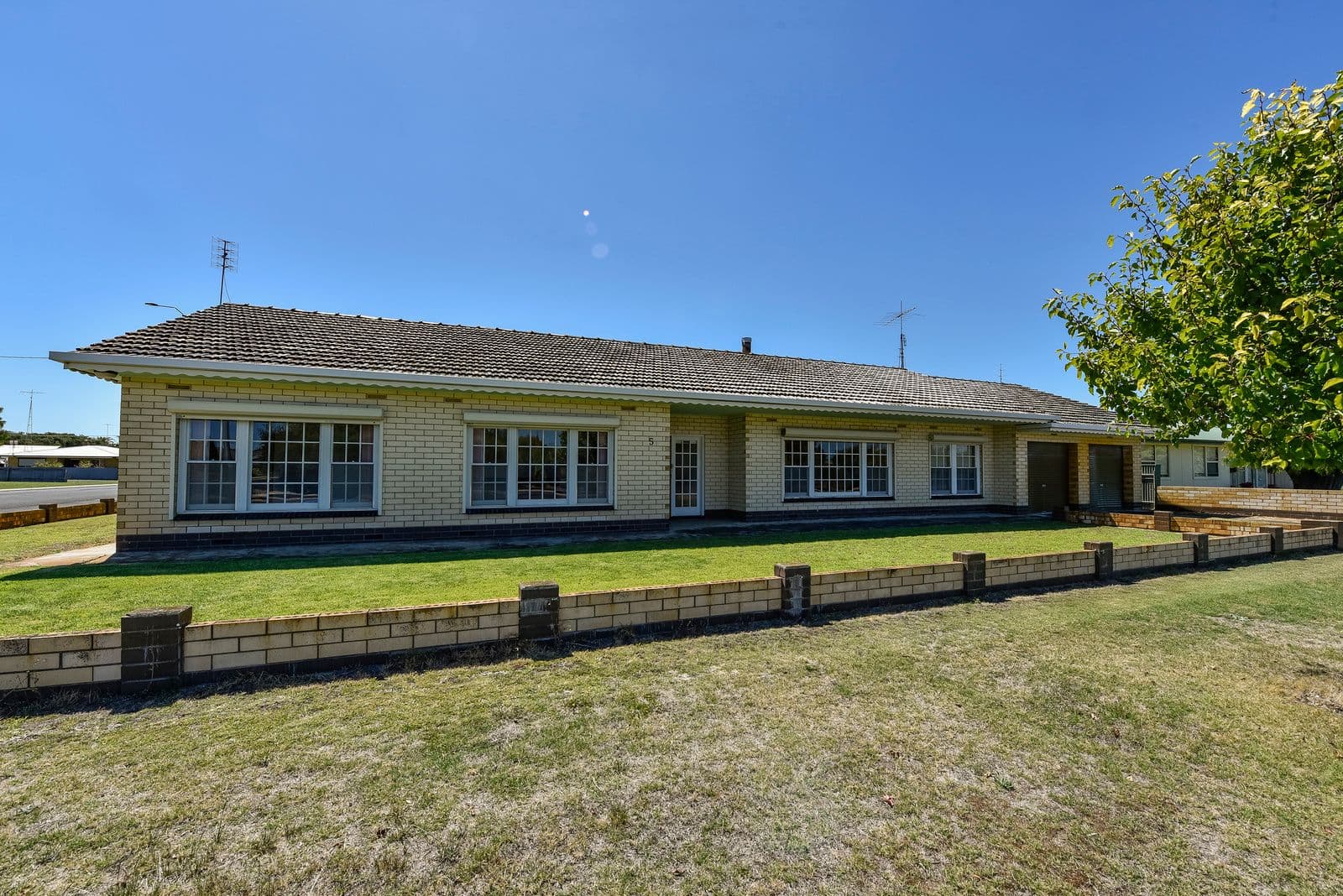 5 Holland Street, Kingston Se SA 5275, Kingston Se - Thumbnail 2