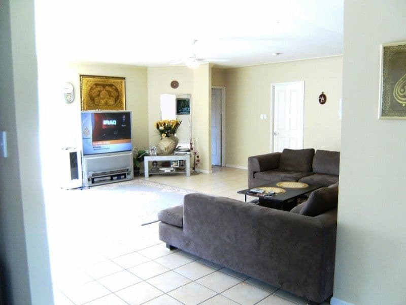 52 Hargraves Road, UPPER COOMERA QLD 4209, Upper Coomera - Thumbnail 5