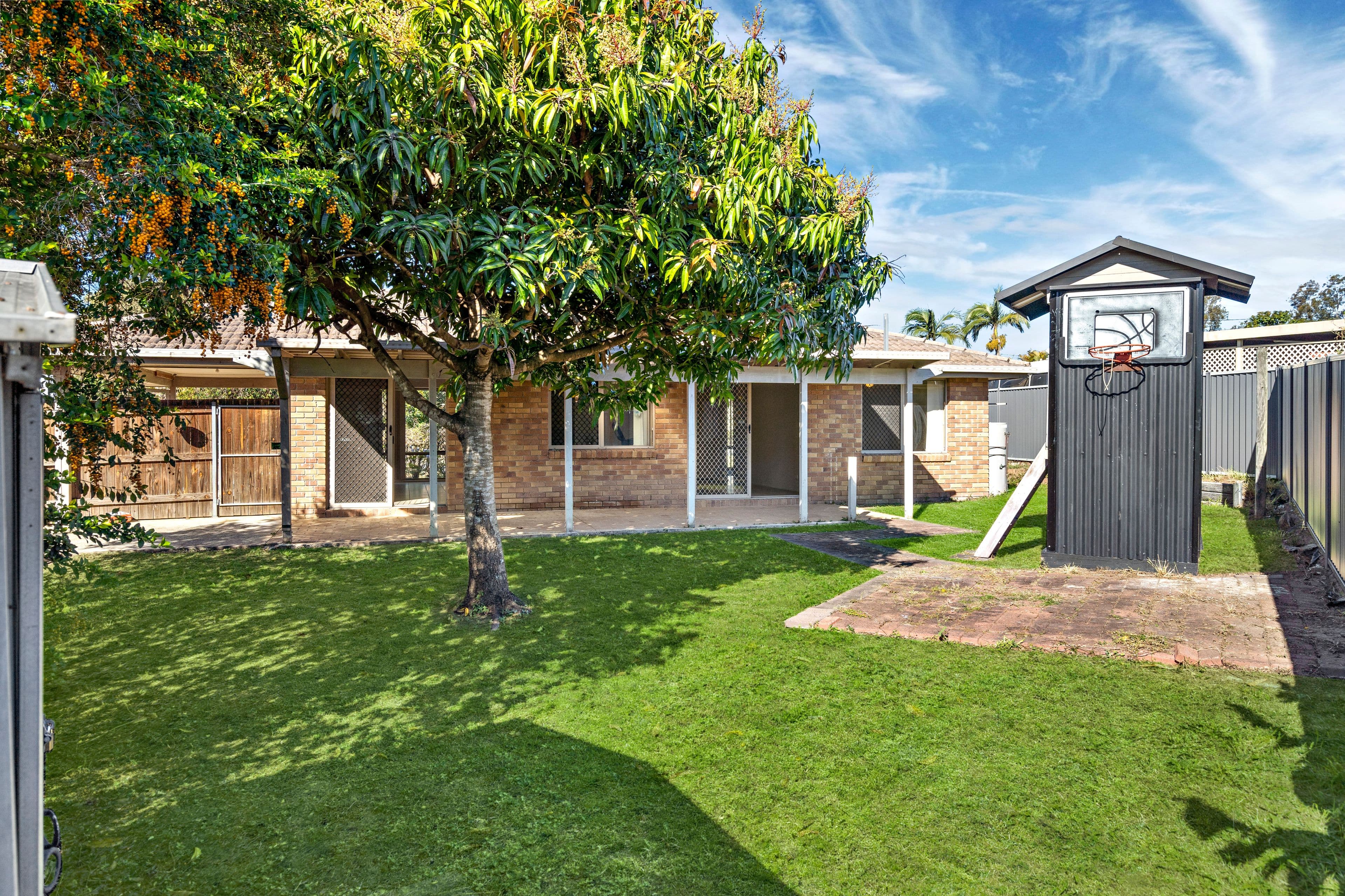 15 Mooloolah Court, Hillcrest QLD 4118, Hillcrest - Thumbnail 6