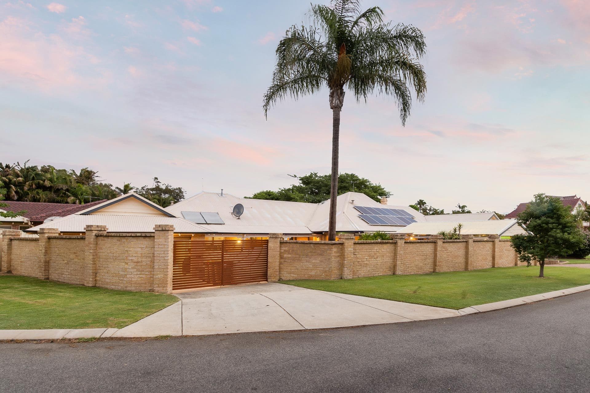 2 Parkvista Grove, Carine WA 6020, Carine - Thumbnail 4