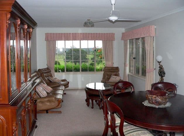 5 Victoria Street, TOOGOOLAWAH QLD 4313, Toogoolawah - Thumbnail 2