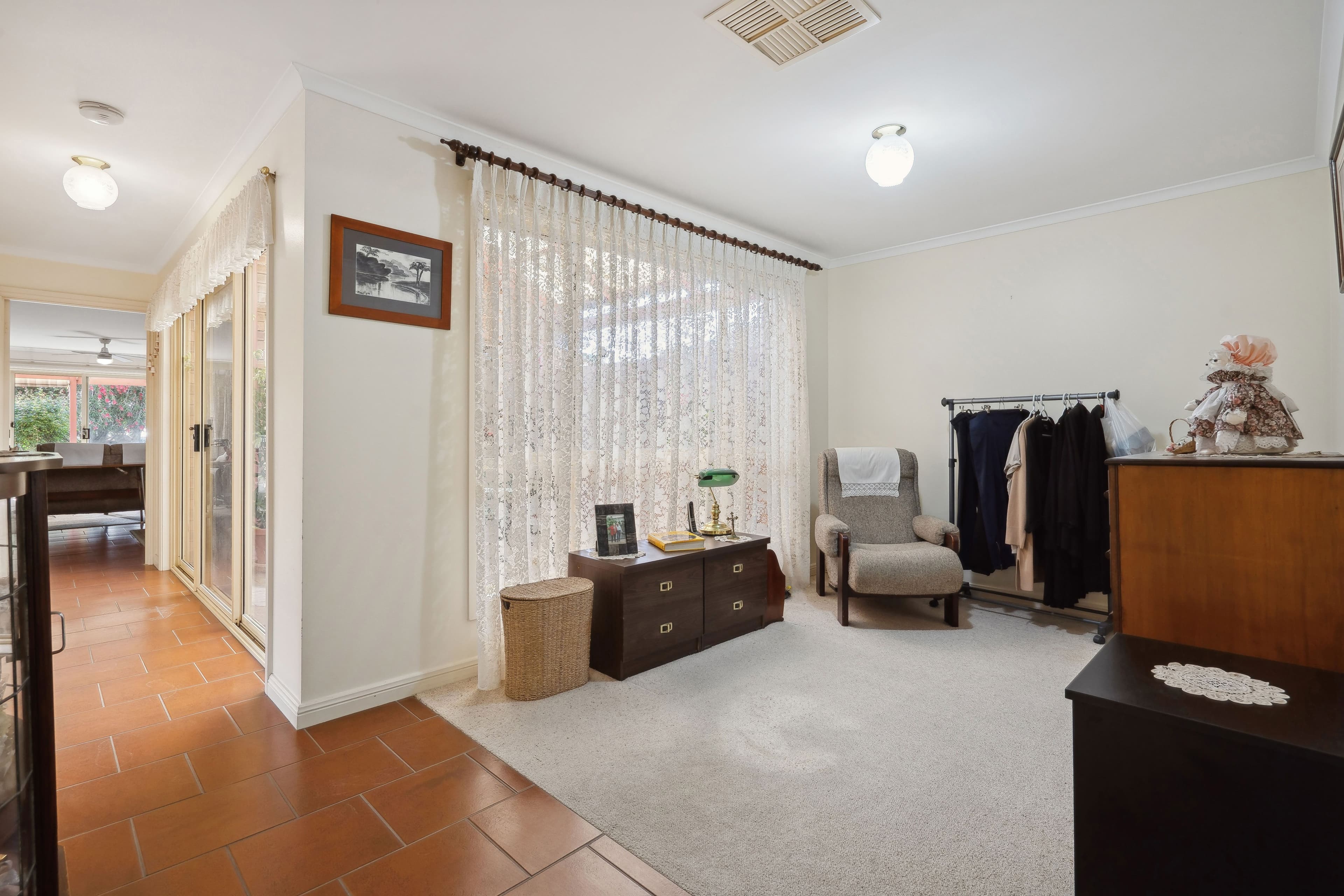 21 Brookland Valley Drive, Woodcroft SA 5162, Woodcroft - Thumbnail 4