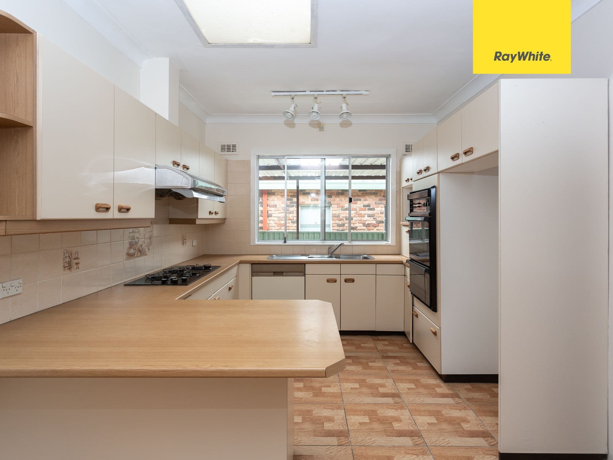 15 Mazarin Street, Riverwood - Thumbnail 4