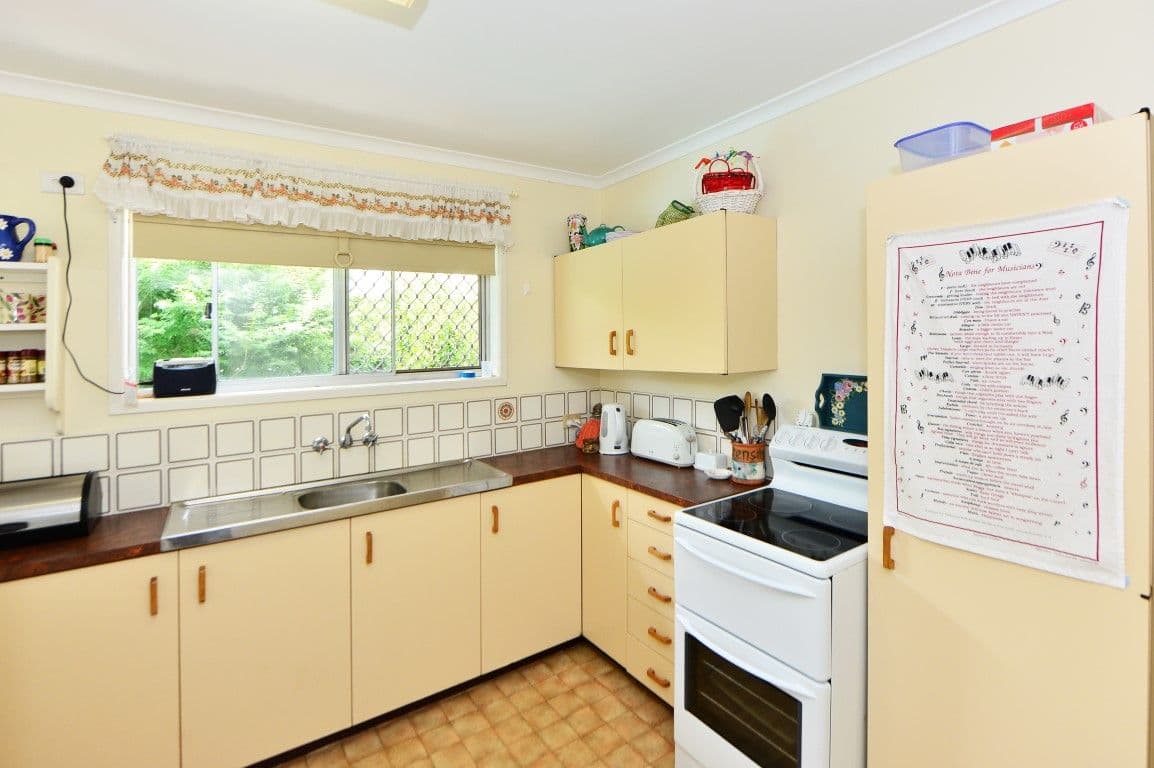 126 Perth Street, South Toowoomba QLD 4350, South Toowoomba - Thumbnail 6