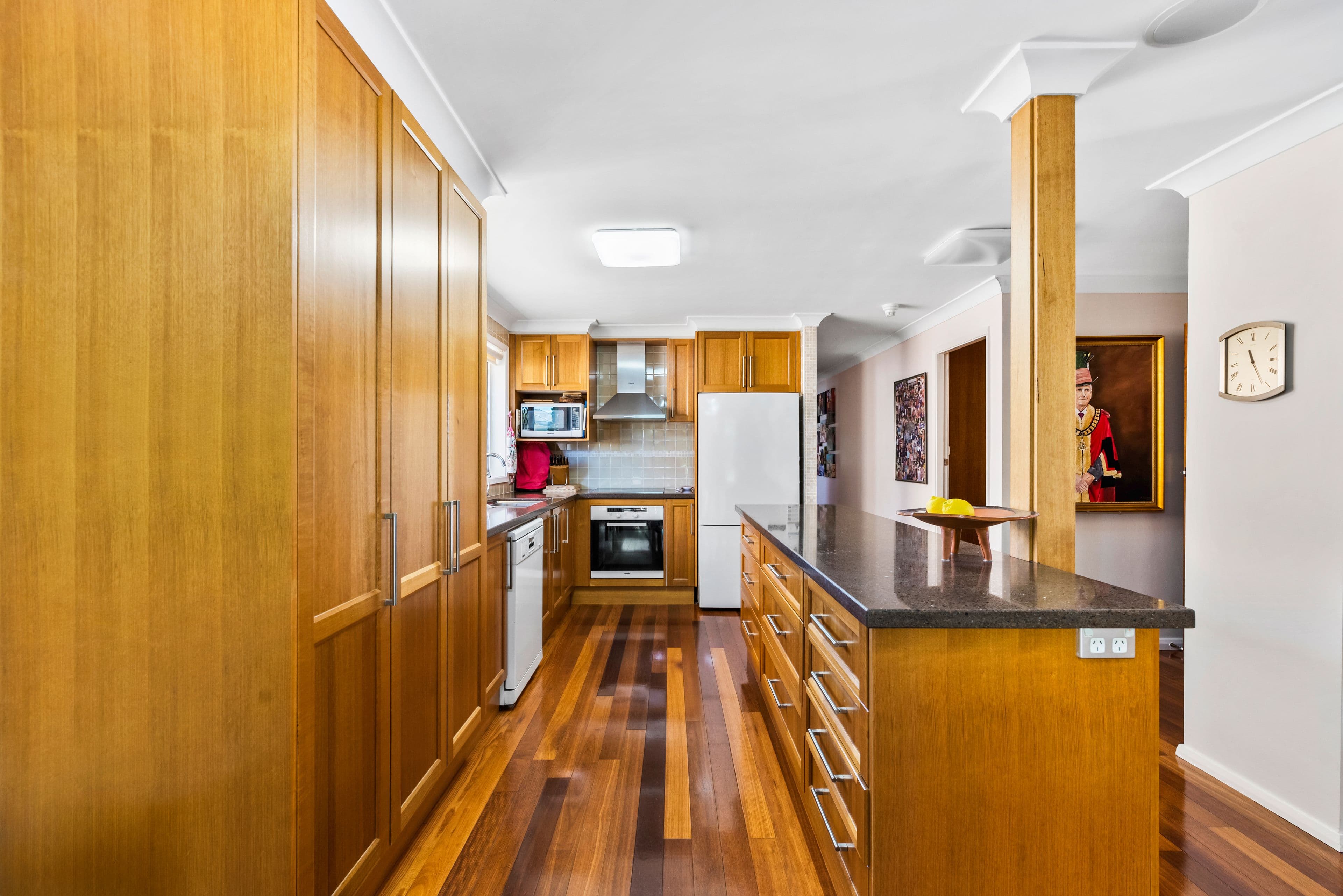 5 Kalyan Avenue, Bradbury NSW 2560, Bradbury - Thumbnail 4